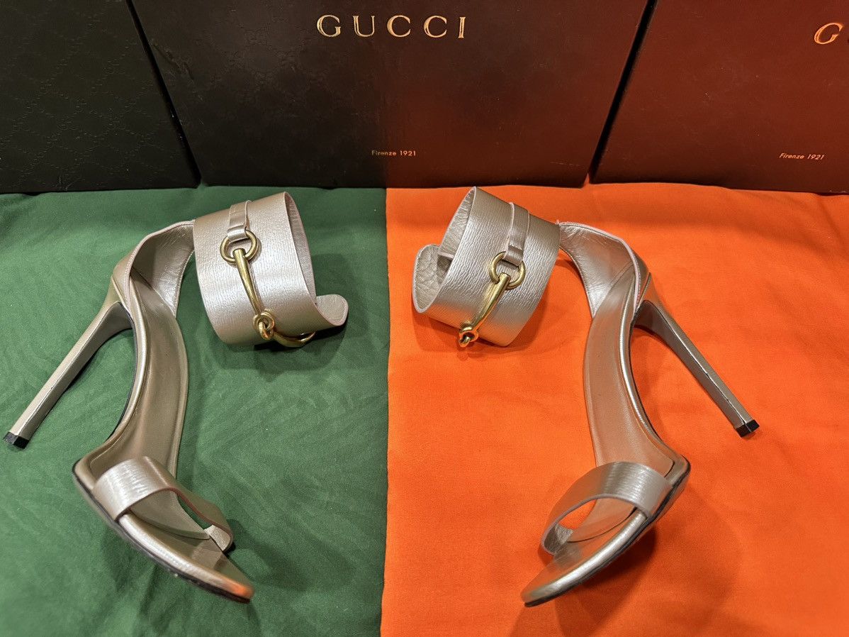 Gucci Gucci Women’s Metallic Gold Sandals Size 8.5 US Euro 38.5 Size US 8.5 / IT 38.5 - 13 Thumbnail