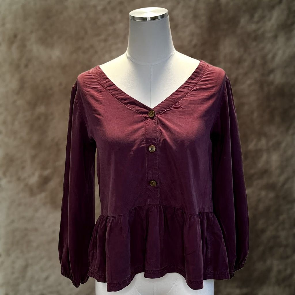 Patagonia Patagonia Blouse Shallow Moon Top L/S Knit XS 100% Tencel Purple Solid Classic Fit Women Size XS / US 0-2 / IT 36-38 - 1 Thumbnail
