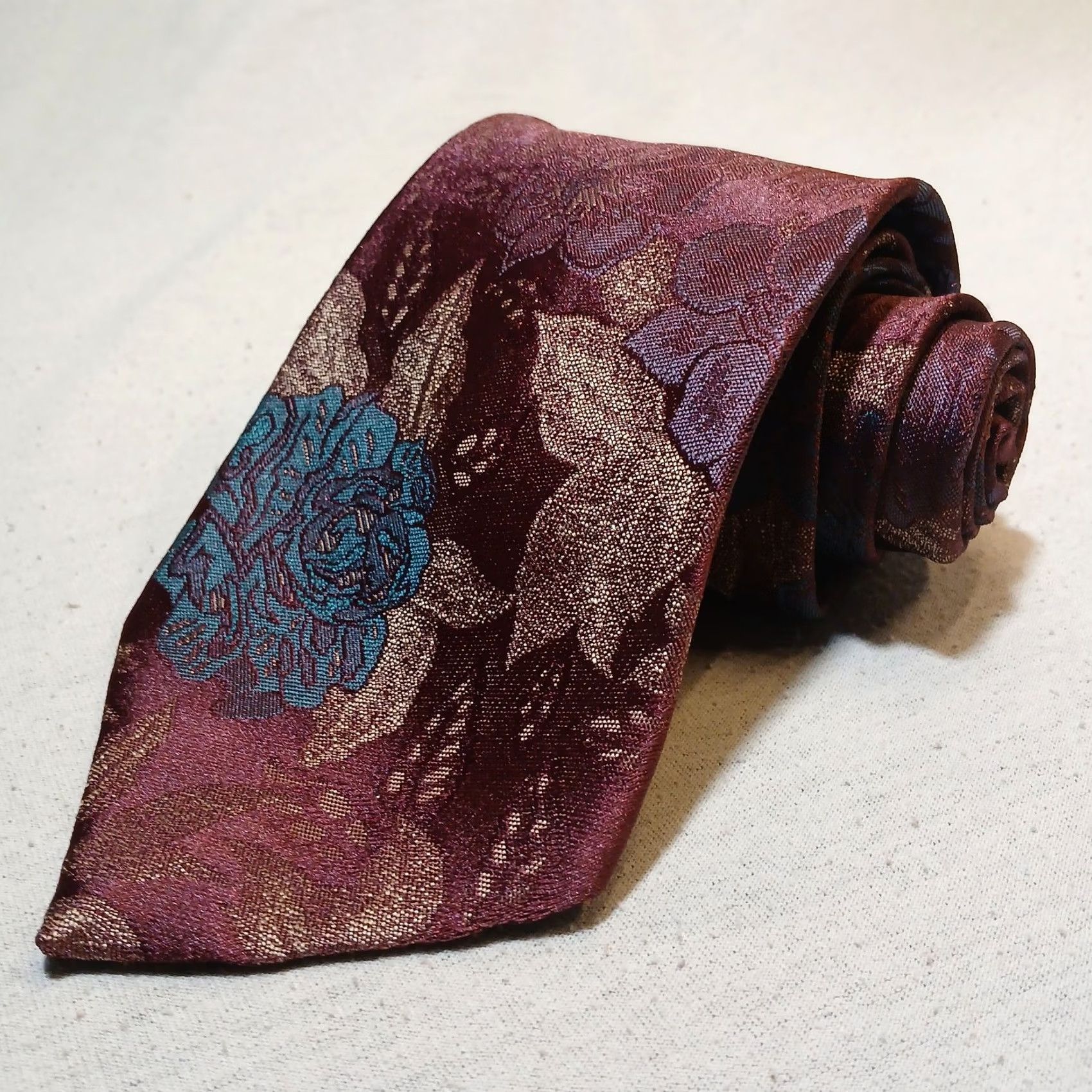 Vintage VINTAGE Wembley Necktie Burgundy Floral Pattern Polyester 58" X 3.5" Mens Tie Red Designer Classic 58"-60" Vintage USA Wembley Mens Neckwear Size ONE SIZE - 2 Thumbnail