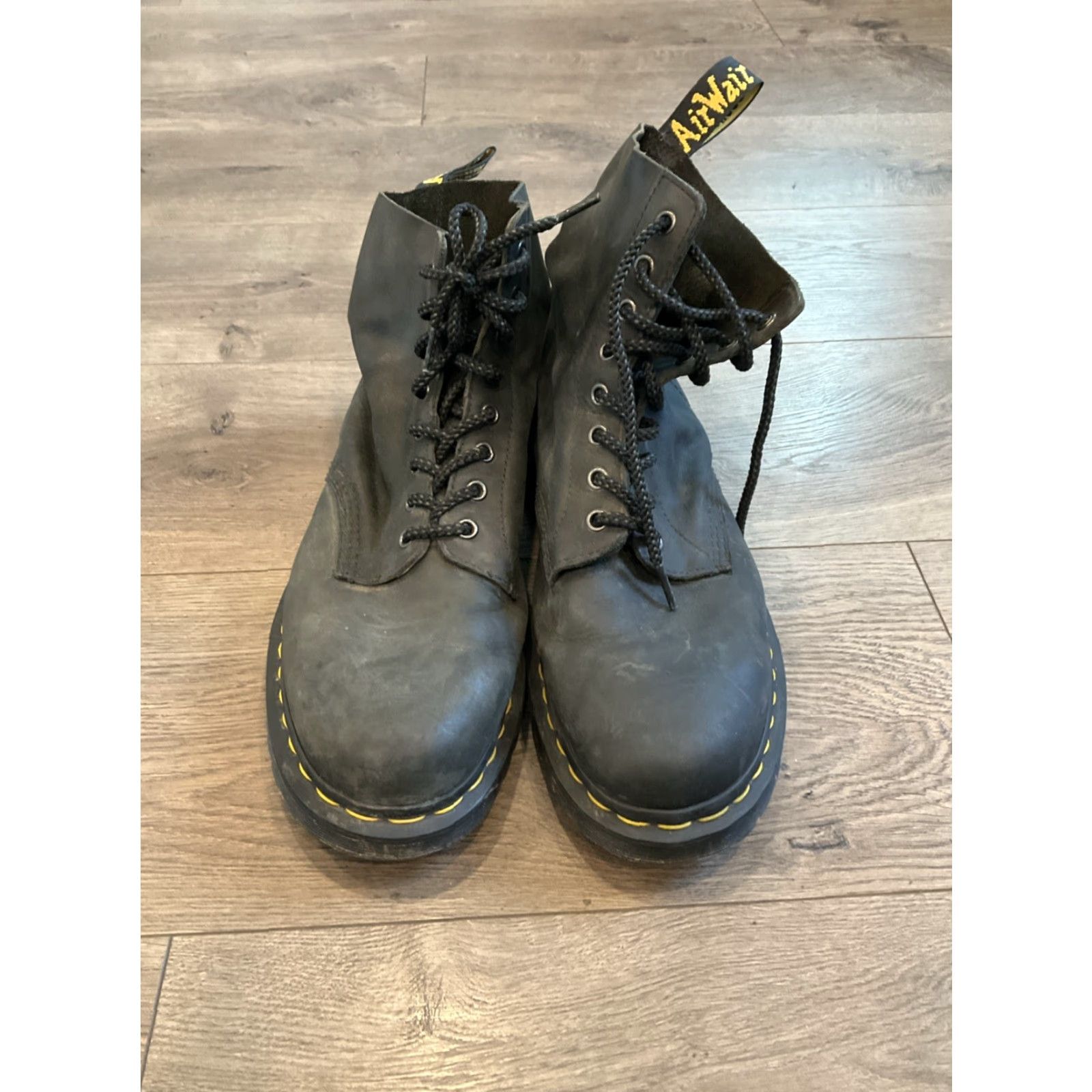 Dr. Martens Dr. Martens Pascal Boot Men’s 10 Black Leather Combat 8-eye Slip Resistant Casual Workwear 90s Grunge Punk Mens Size US 10 / IT 40 - 2 Thumbnail