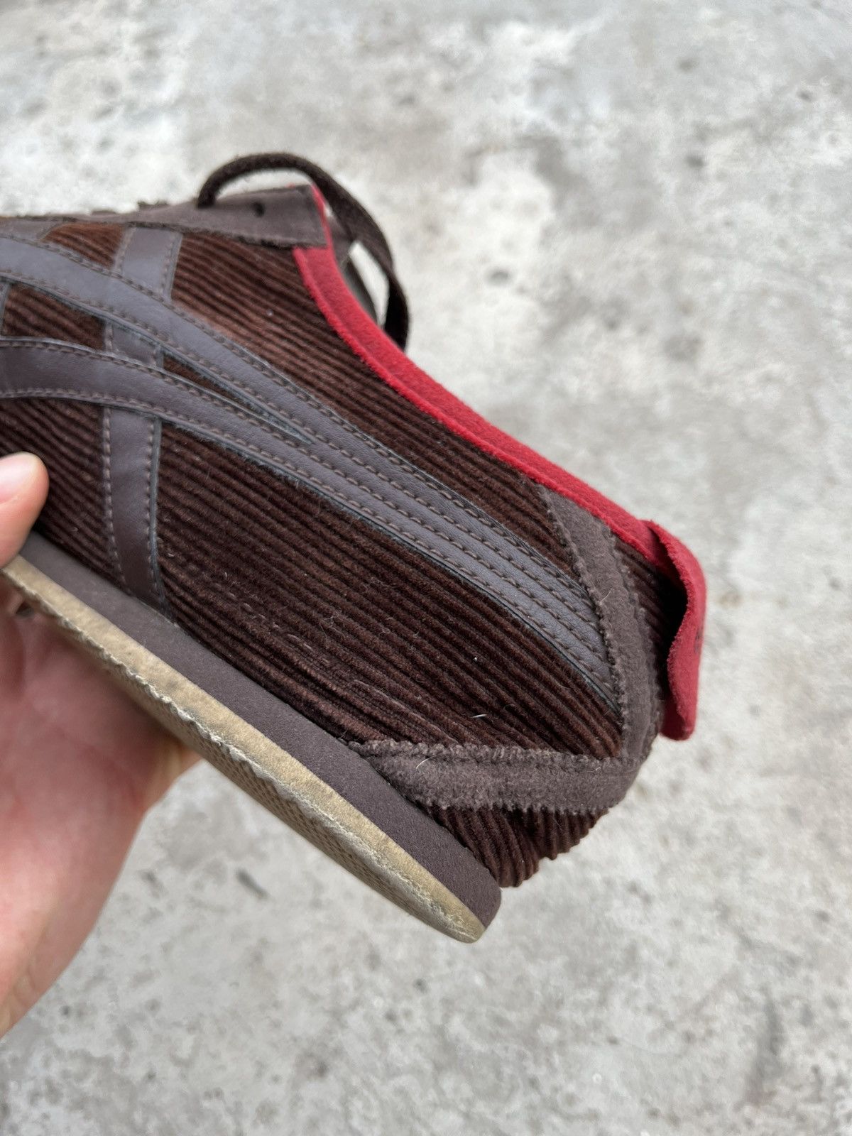 Asics × Onitsuka Tiger Asics by Onitsuka Tiger Mexico 66 Corduroy Brown Sneakers Size US 8 / EU 41 - 11 Thumbnail
