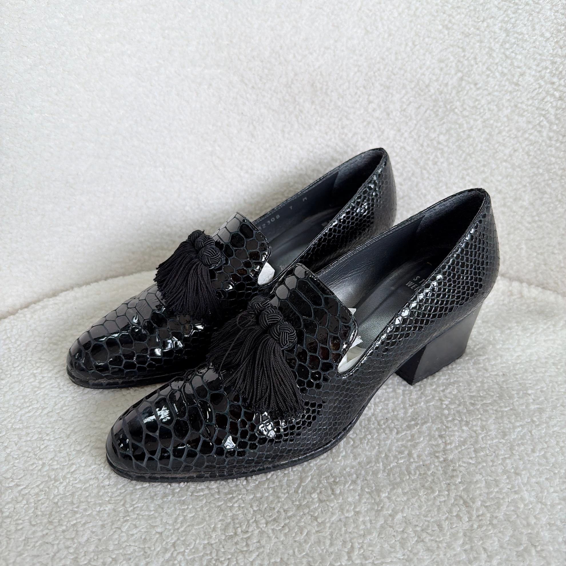 Stuart Weitzman Stuart Weitzman Black Tassel Block Heel Leather US 7 Size US 7 / IT 37 - 1 Thumbnail