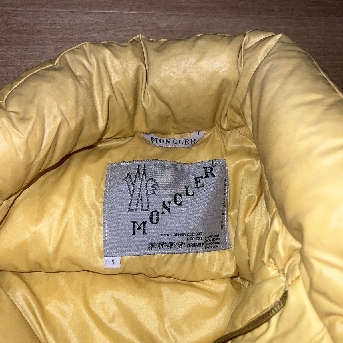 Moncler MONCLER 70s / down jacket Size US S / EU 44-46 / 1 - 3 Thumbnail