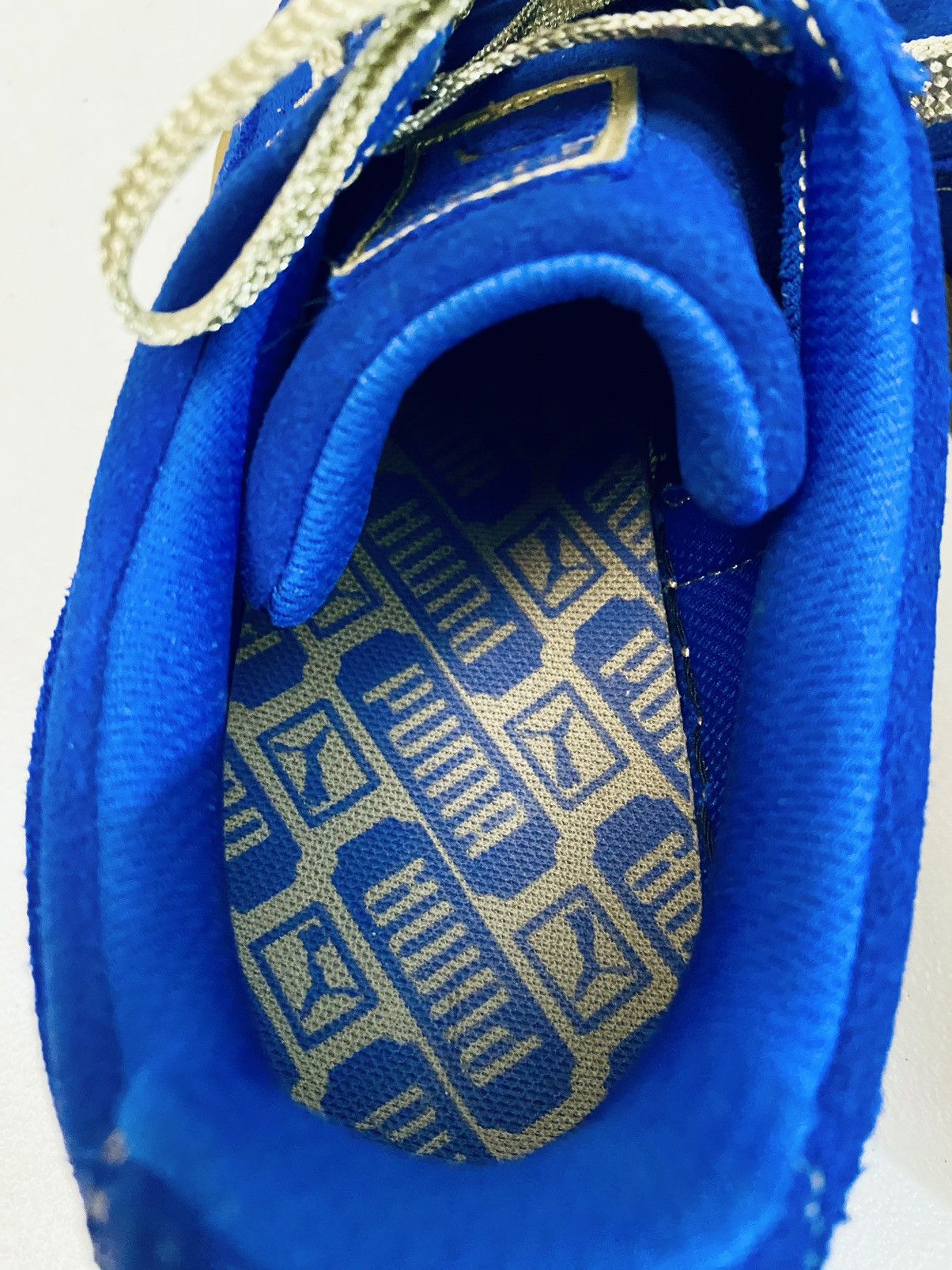 Puma Puma Suede Classic XXI Royal Blue Gum Sole Electric Gold New Size US 7.5 / EU 40-41 - 17 Thumbnail