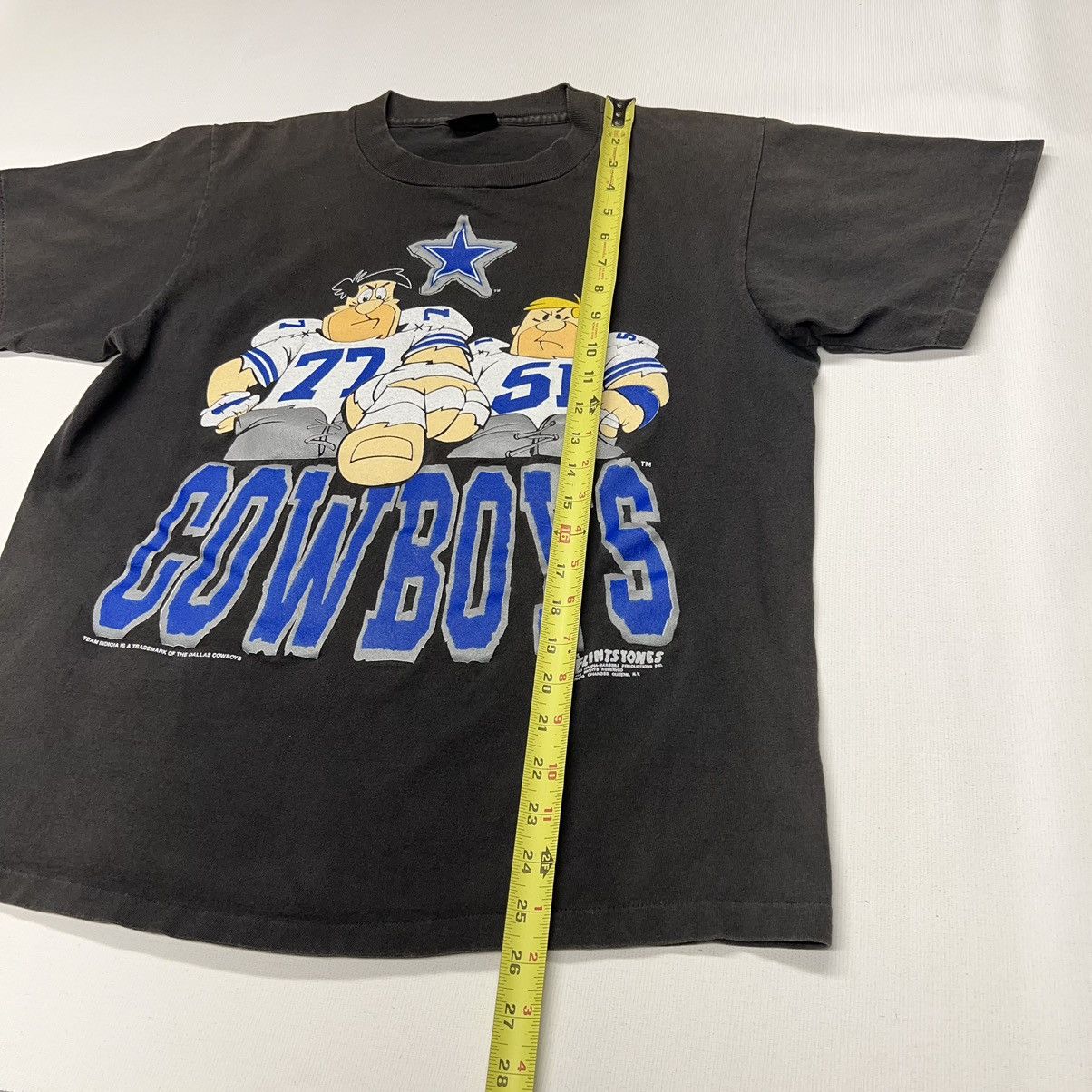 Vintage VTG Dallas Cowboys Flintstones Tee Shirt Black NFL Cartoon Size US L / EU 52-54 / 3 - 17 Thumbnail