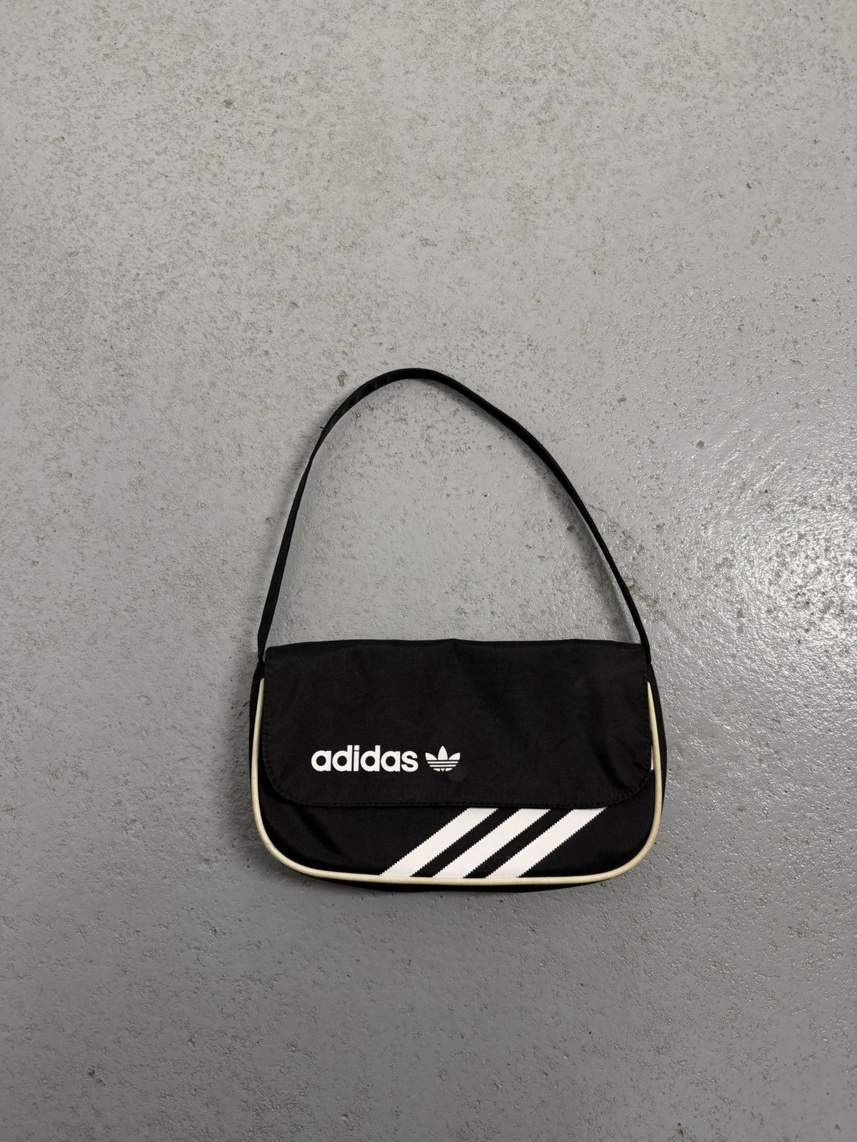 Adidas Streetwear Adidas 07 Stripe Y2K Handbag Size ONE SIZE - 2 Thumbnail