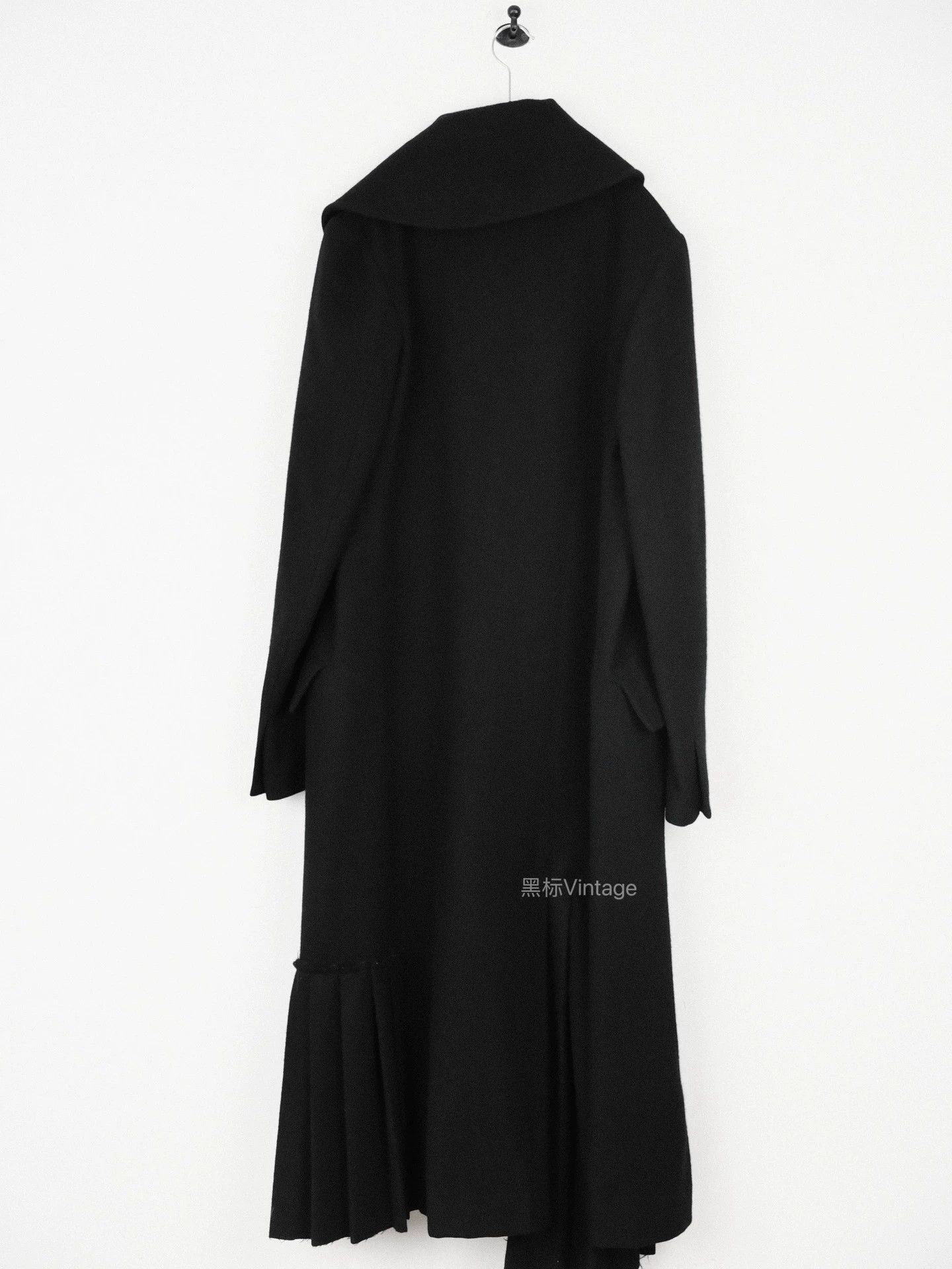 Yohji Yamamoto Yohji Noir 11AW Vintage Notch Lapel Pleated Coat Women's Size S / US 4 / IT 40 - 7 Thumbnail