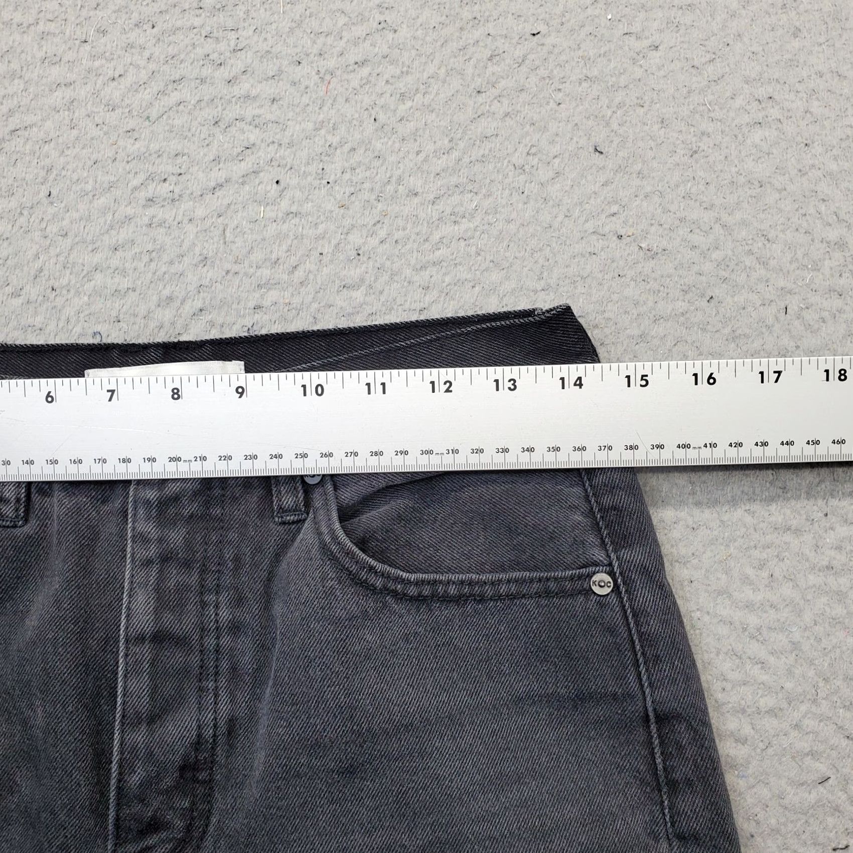 Vintage Kancan Womens 5/26 Black Denim Cargo Jeans Zip Pocket Button Fly Streetwear Boho Jeans 5 Womens Size 5 Size 27" / US 4 / IT 40 - 6 Thumbnail
