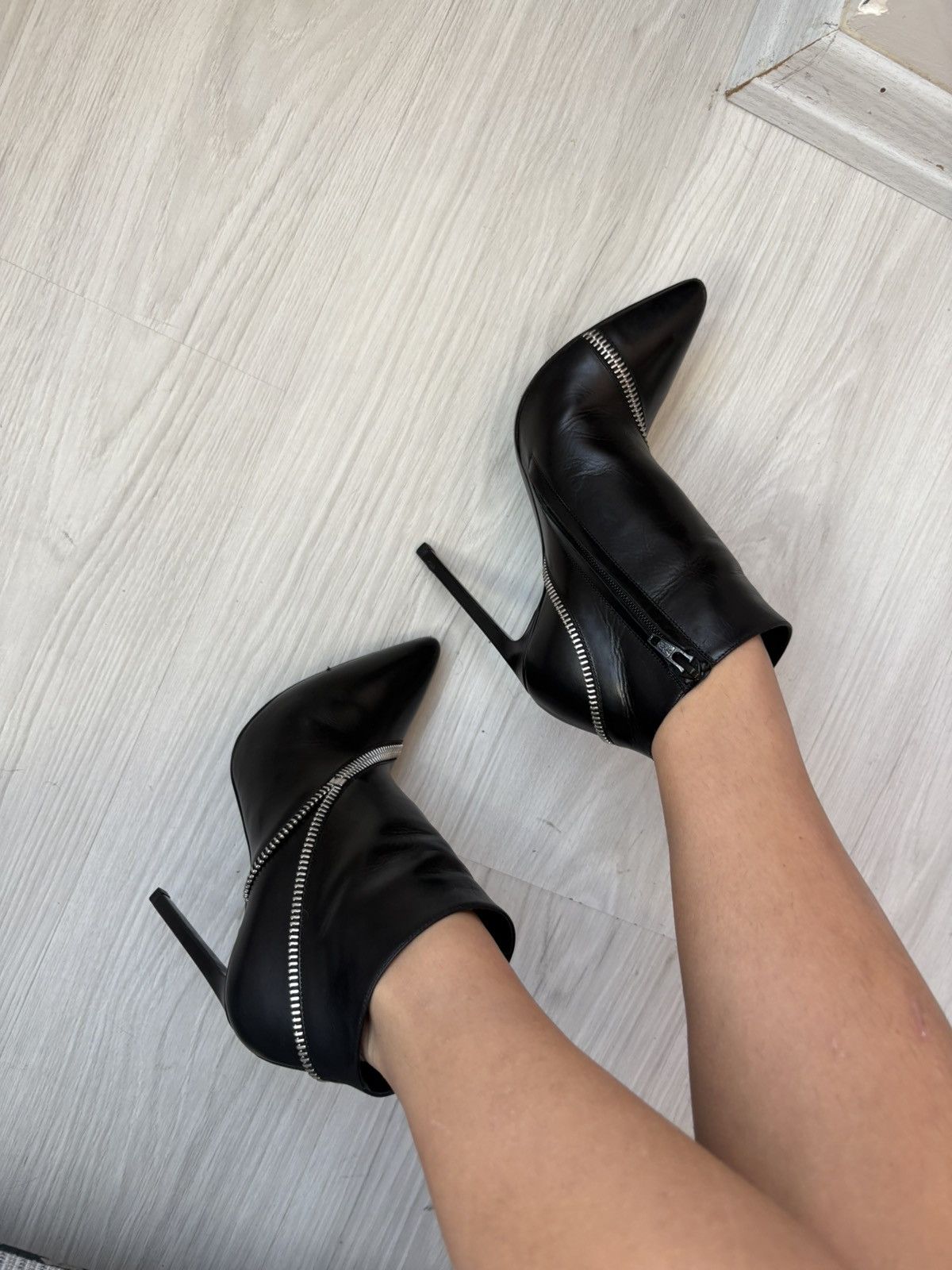 Yves Saint Laurent Yves Saint Laurent boots Size US 6.5 / IT 36.5 - 5 Thumbnail