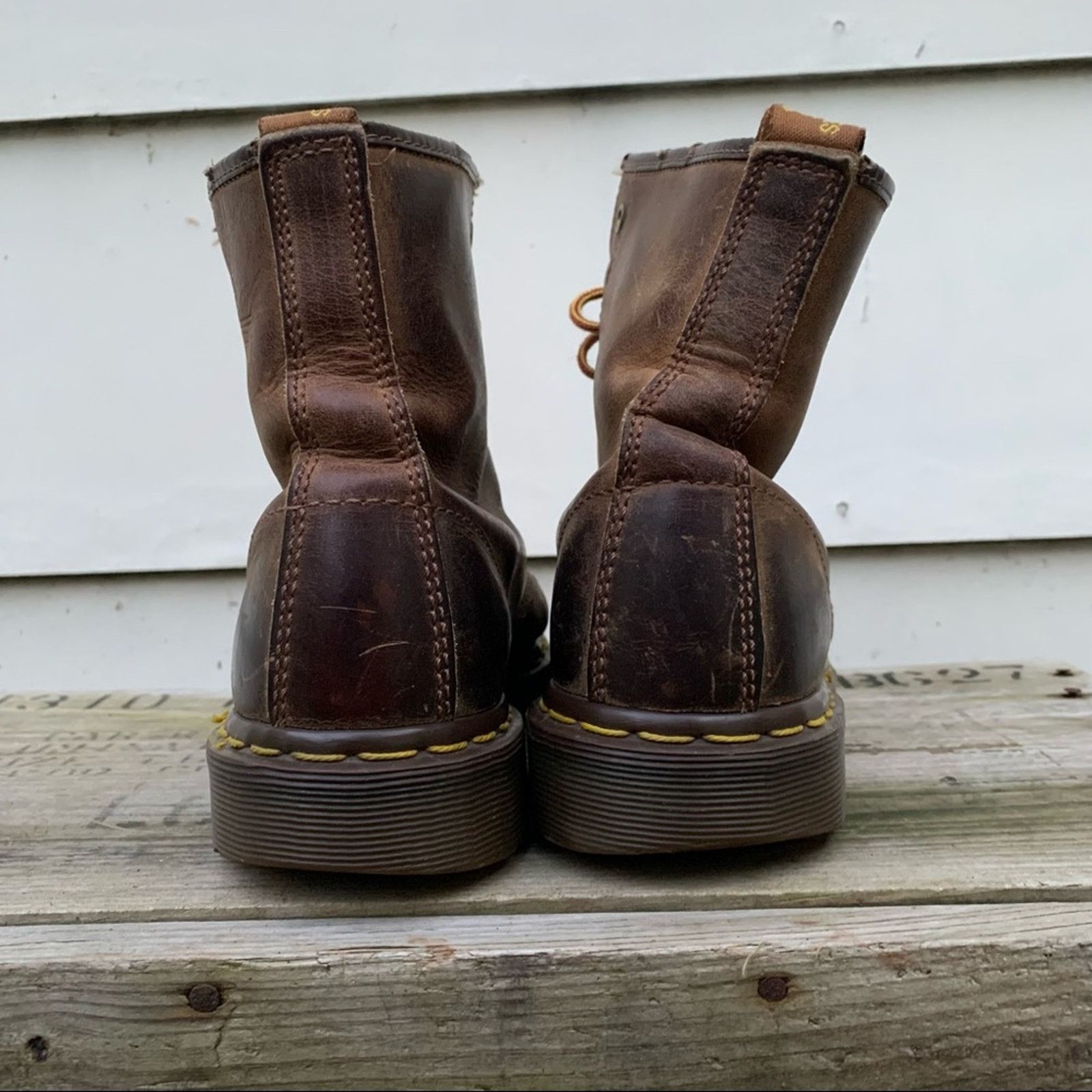 Dr. Martens Doc Dr Martens 1460 lace up boot brown Made in England UK8 Size US 10 / IT 40 - 4 Thumbnail