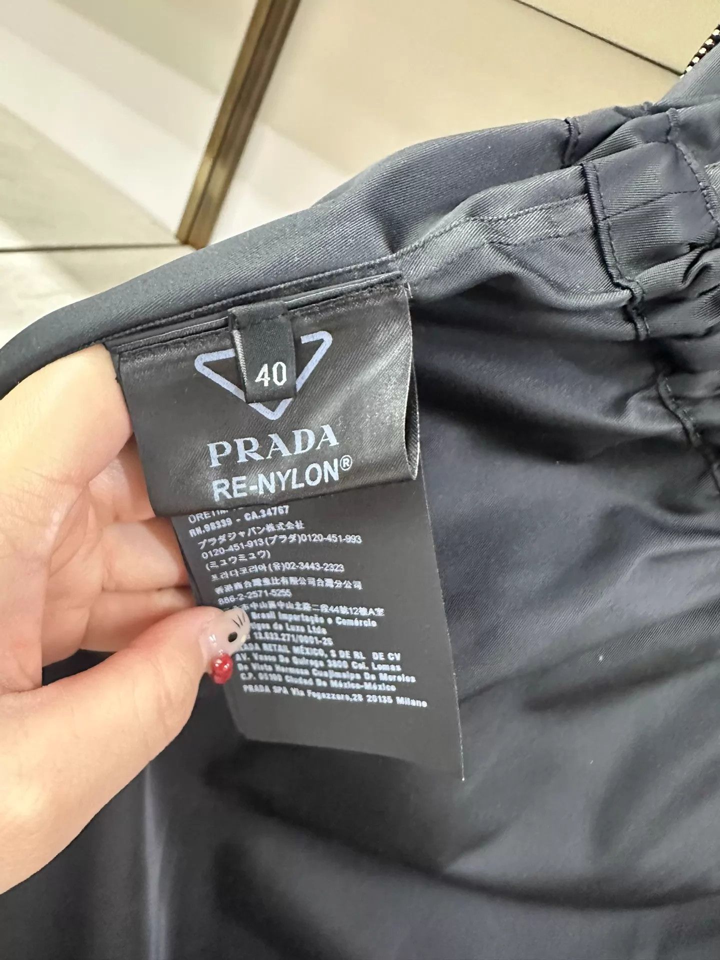 Prada Prada Trench Coat 40 (S57, C108, L102, Sl57) Size S / US 4 / IT 40 - 9 Thumbnail