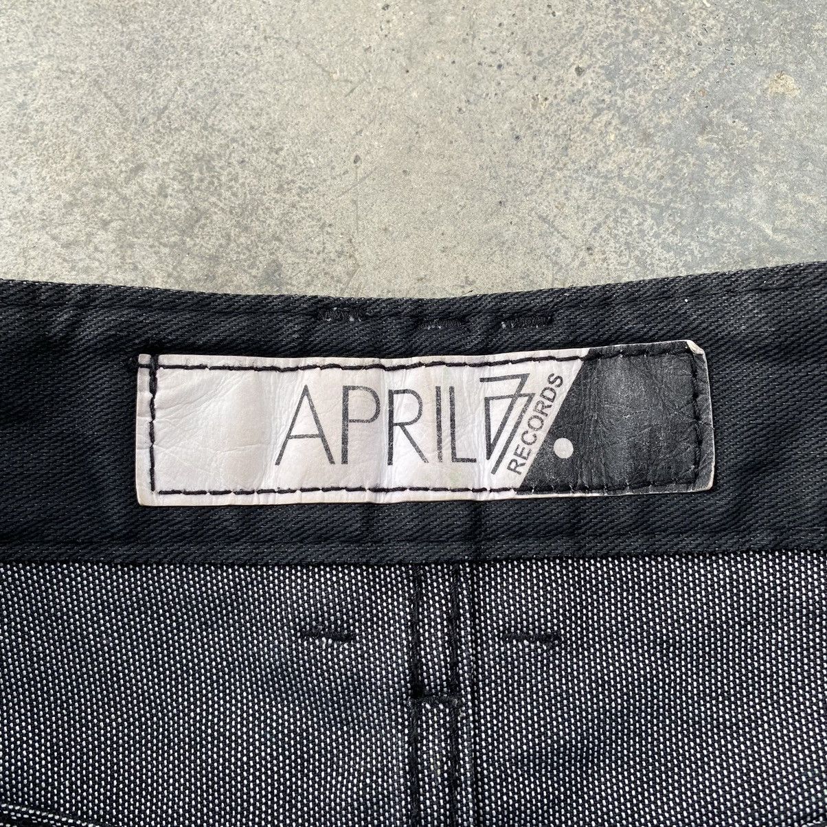 April 77 Vintage April 77 Records Black Skinny Pants Size US 31 - 4 Thumbnail