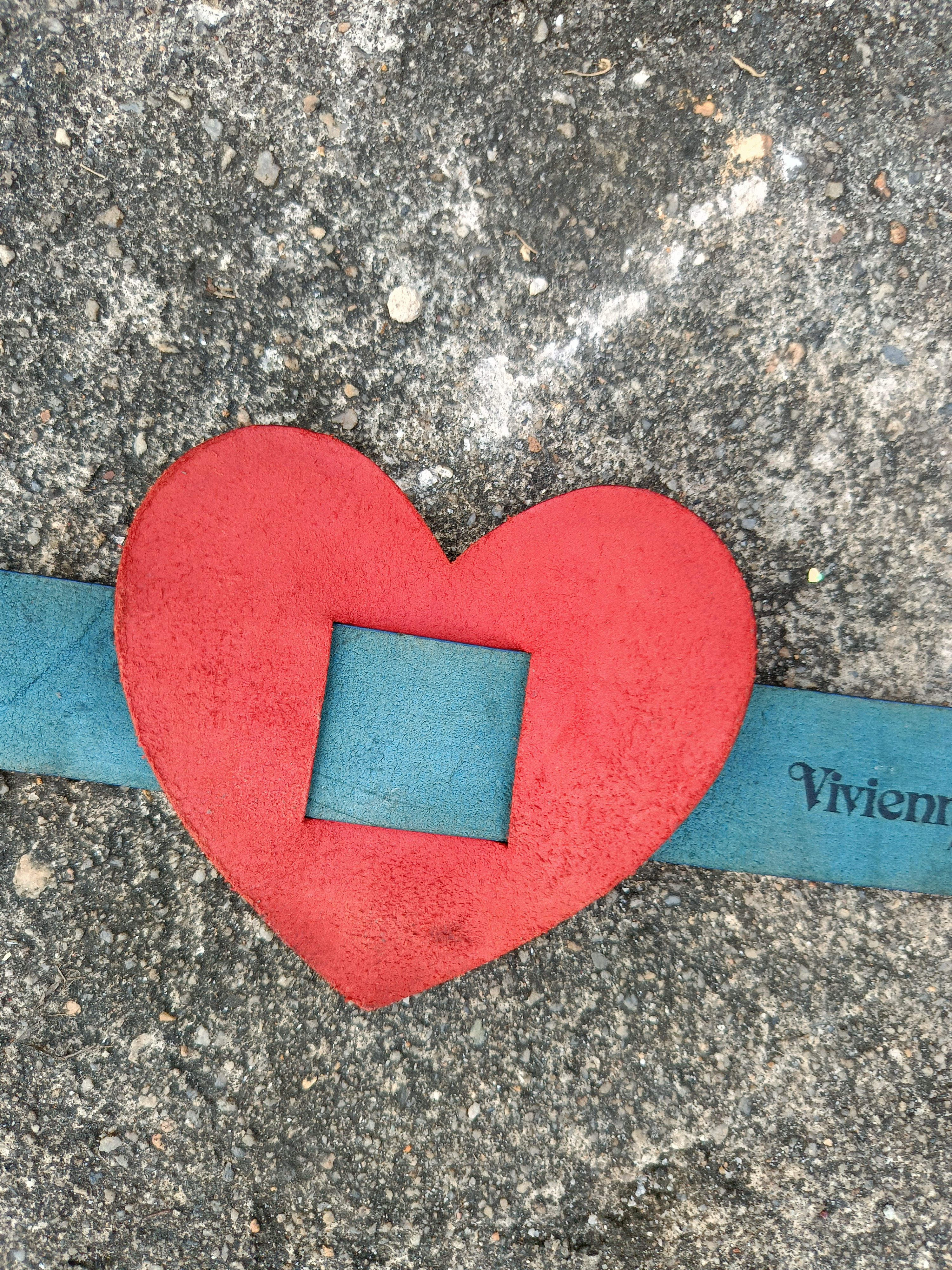 Vivienne Westwood VIVIENNE WESTWOOD HEARTS&ORB BIG PATCHES LEATHER BELT Size 32 - 5 Thumbnail