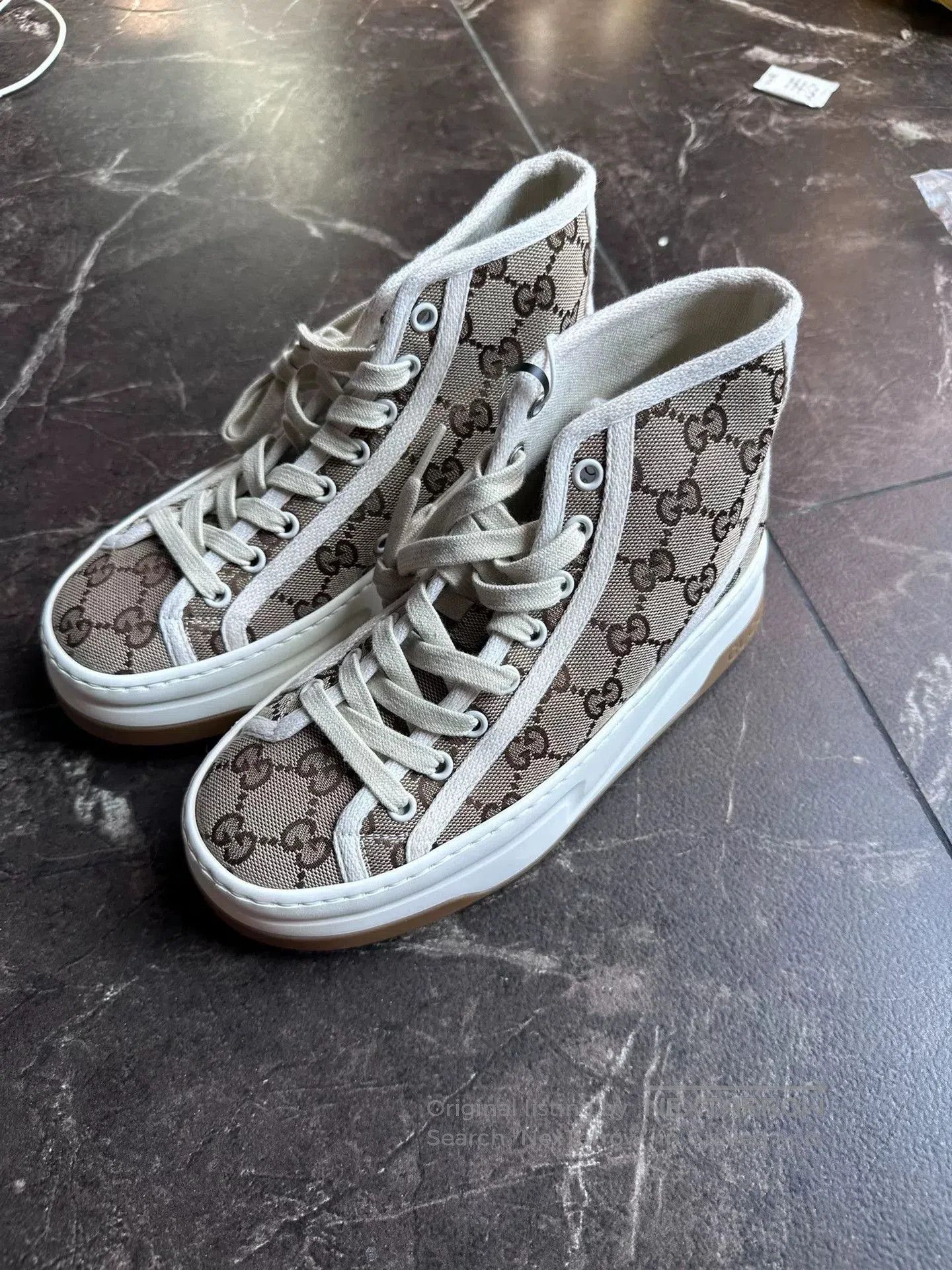 Gucci Gucci Logo High. Size US 4 / IT 34 - 1 Thumbnail