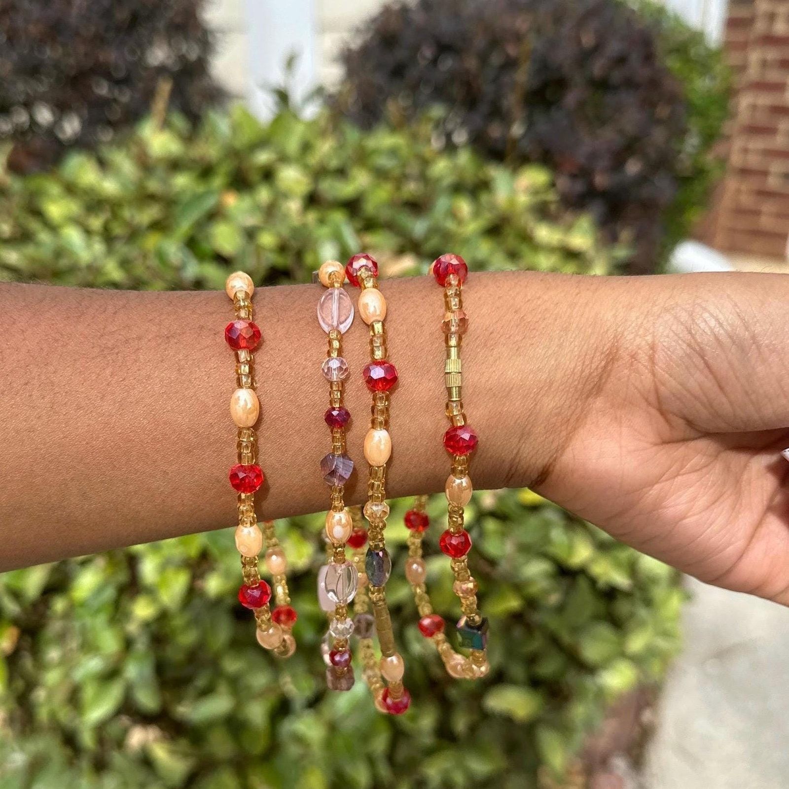 Handmade Handmade Red pearl beaded screw on anklet from Ghana Size ONE SIZE - 3 Thumbnail