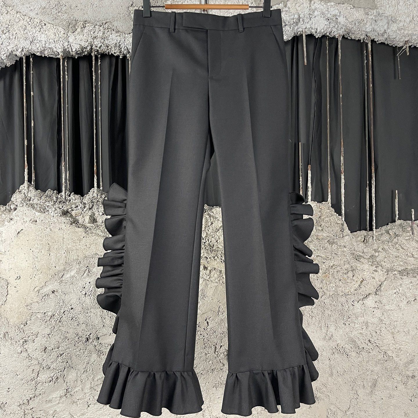 Gucci Gucci Ruffle Hem Pants Size 38 Size 26" / US 2 / IT 38 - 1 Thumbnail
