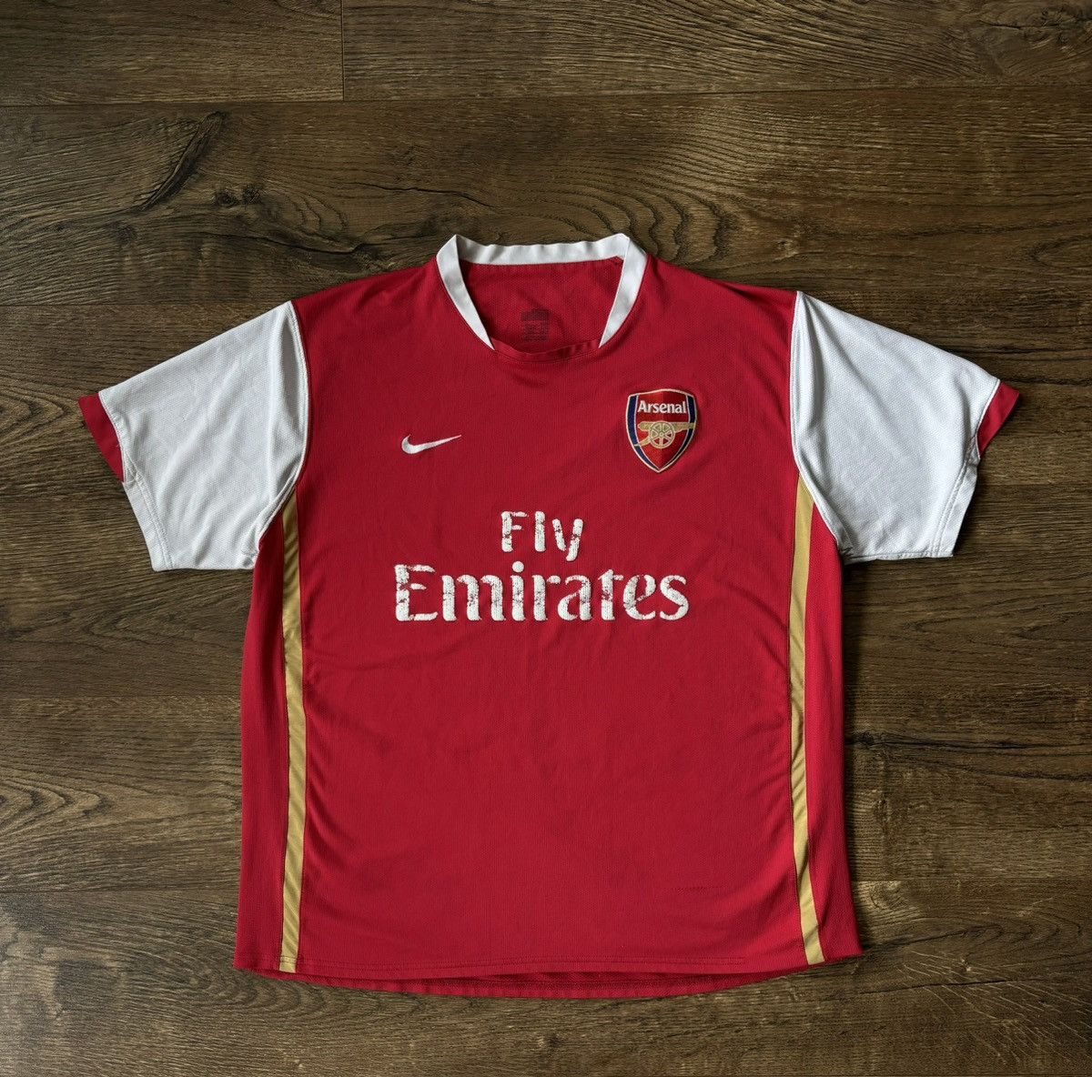 Vintage Arsenal Home Shirt 2006/2008 Short Sleeve Mens UK XL Nike Size US XL / EU 56 / 4 - 1 Thumbnail