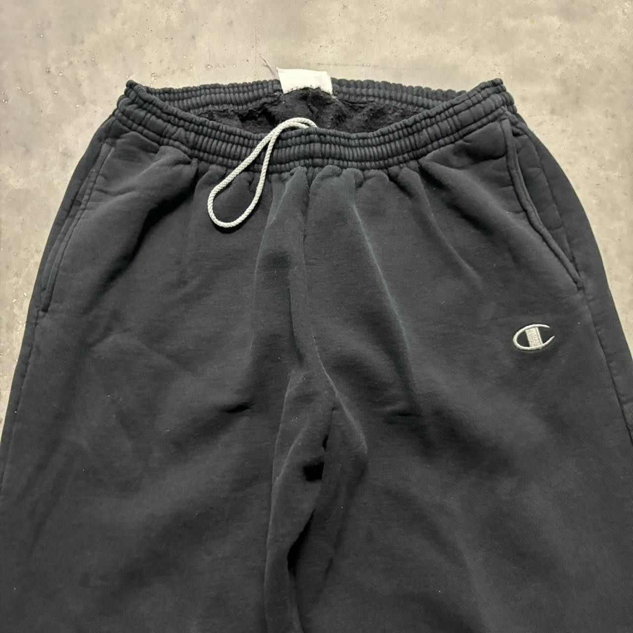 Champion × Vintage Crazy Vintage Y2K/2000s Black Champion Skater Essential Sweatpants! Size US 30 / EU 46 - 4 Thumbnail