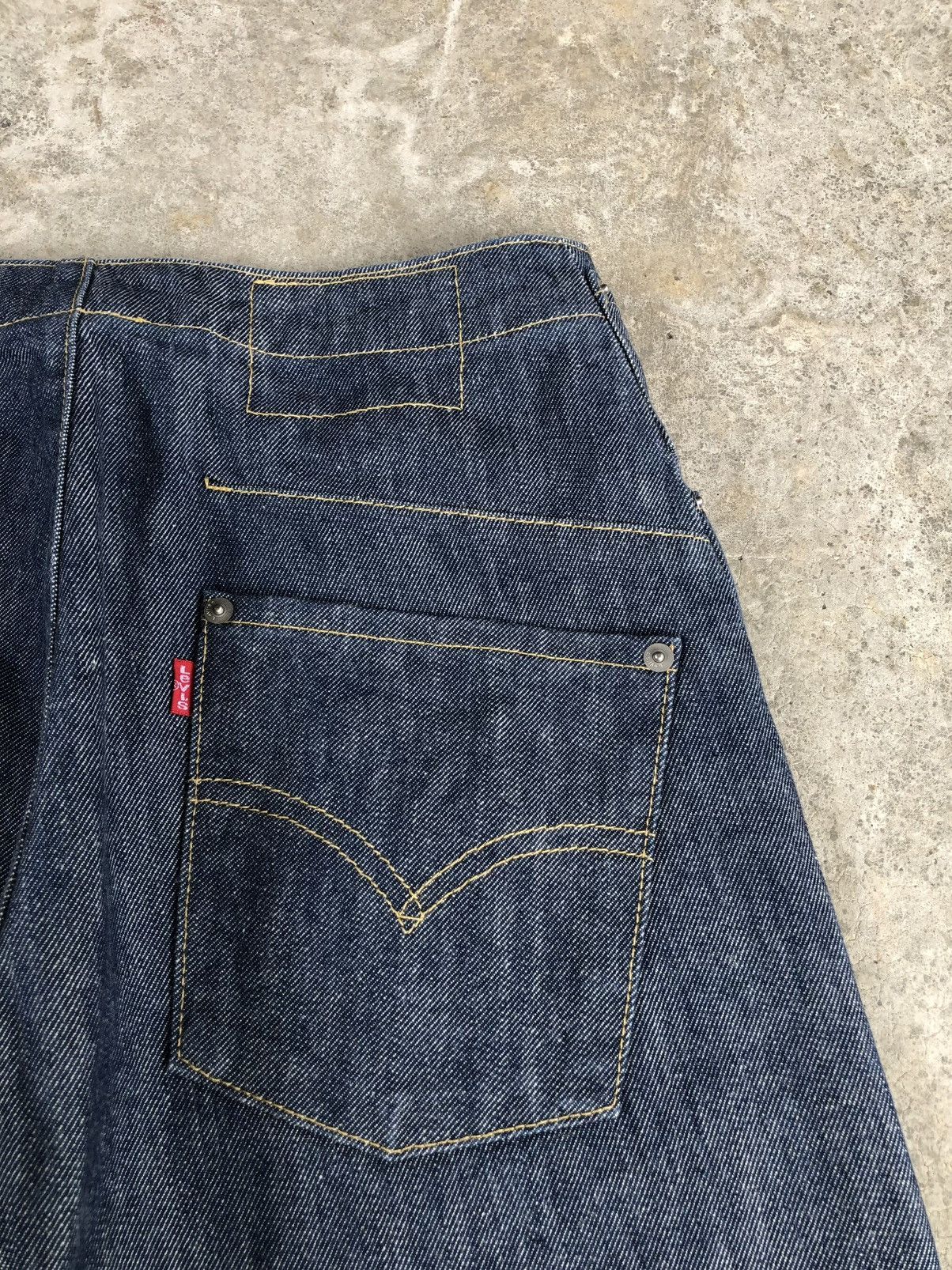 Levi's Y2k Levi’s Engineered Slim Fit Single Pocket Size US 27 - 19 Thumbnail