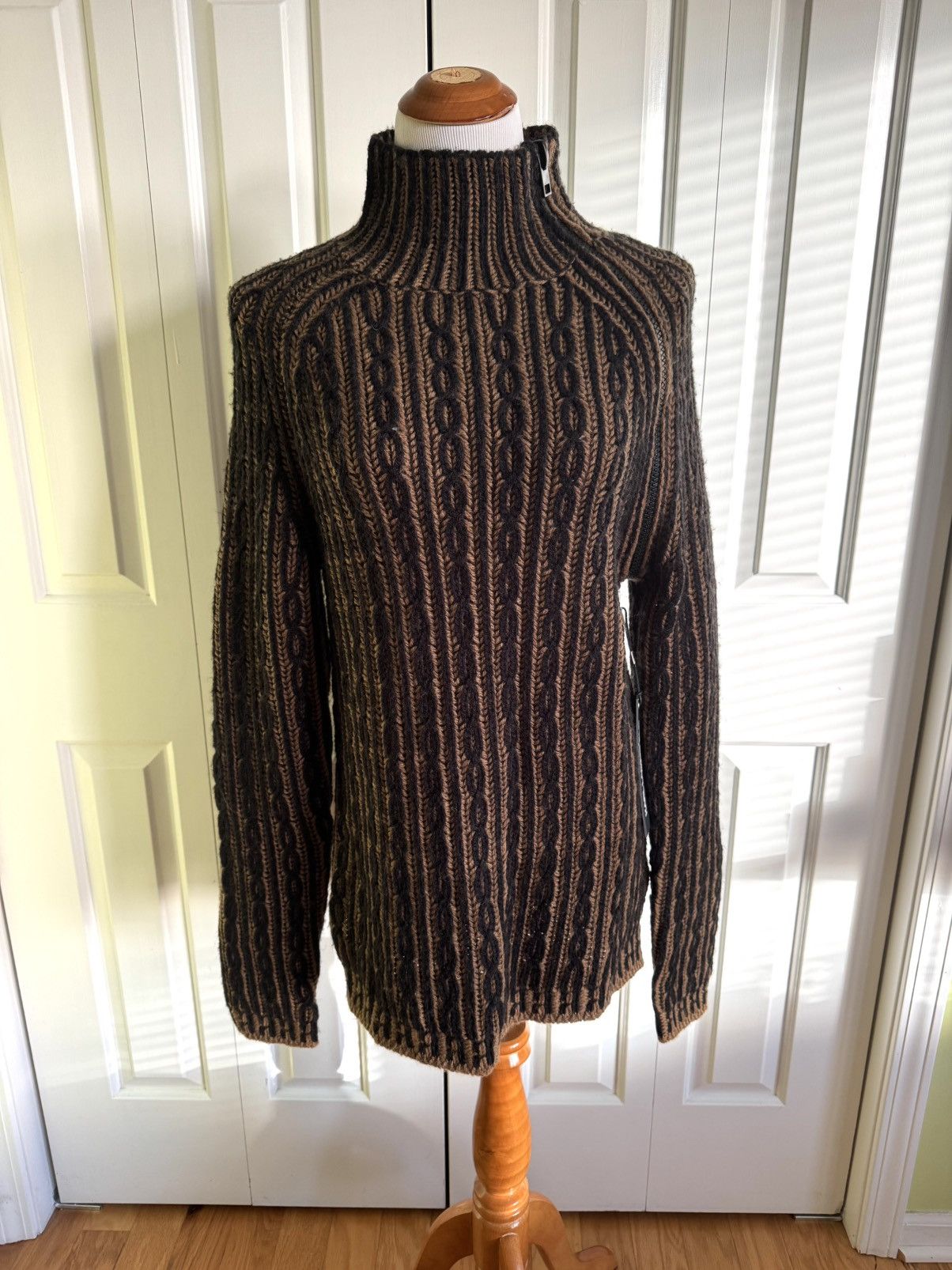 Karl Lagerfeld KARL LAGERFELD Women Brown Knit Long Sweater M NWT $229 Size M / US 6-8 / IT 42-44 - 1 Thumbnail
