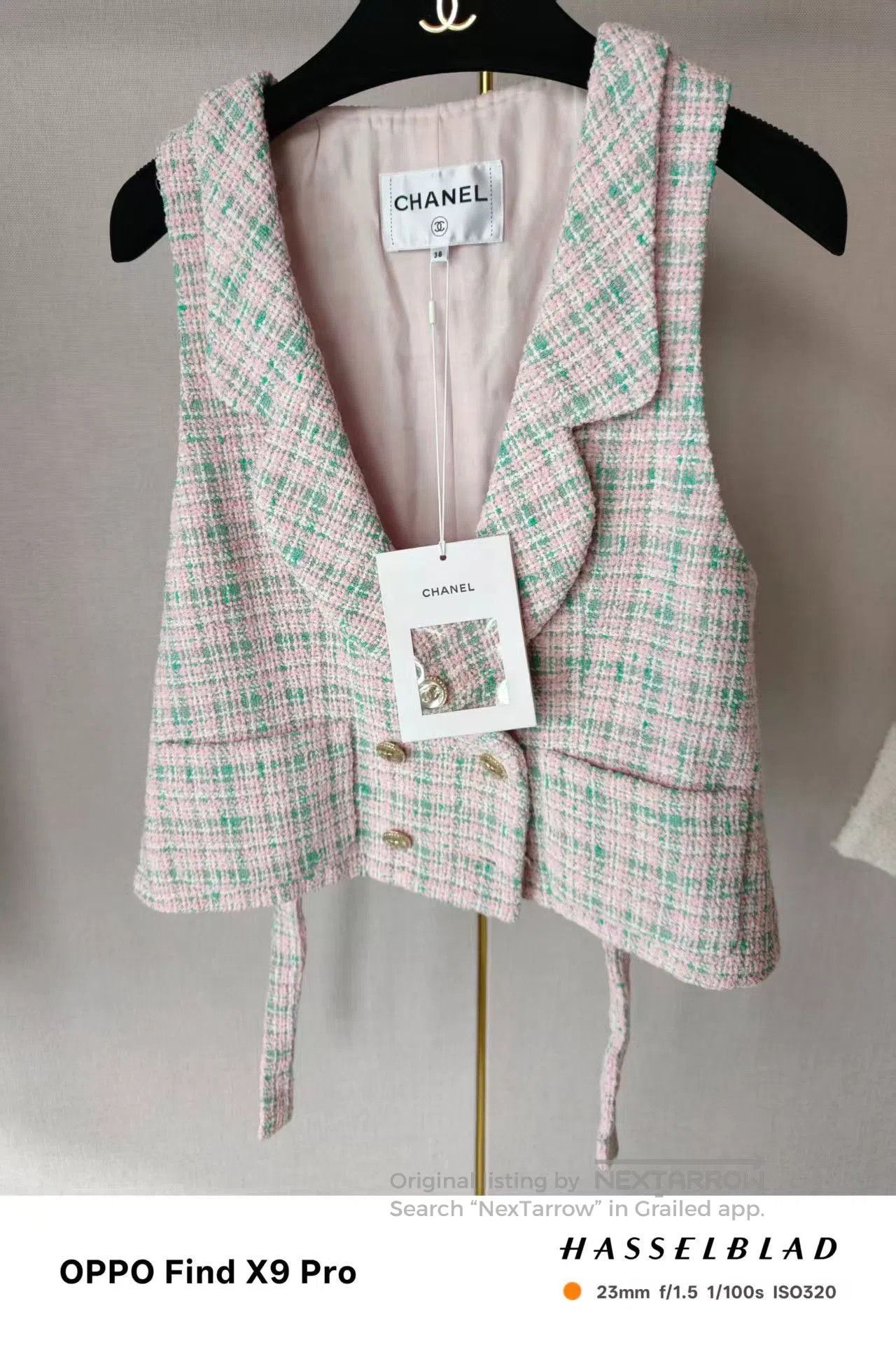 Chanel Chanel Authentic Vest. Size M / US 6-8 / IT 42-44 - 1 Thumbnail