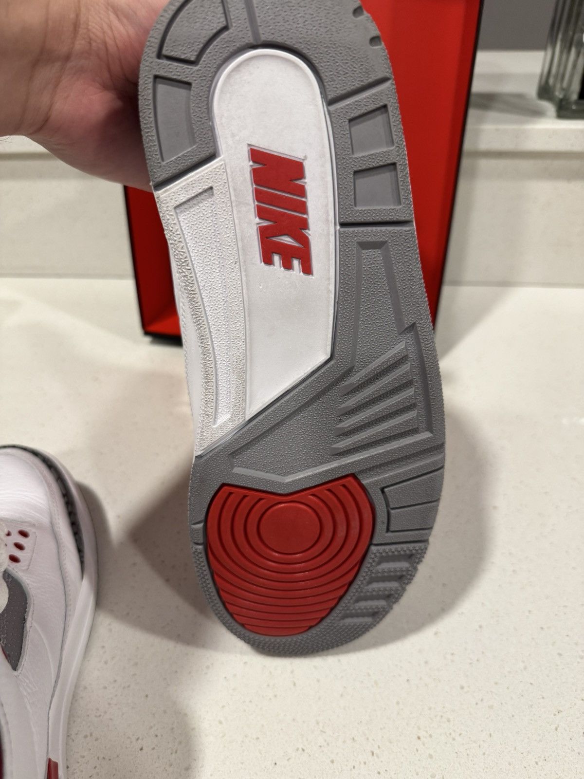 Jordan Brand Jordan 3 fire red Size US 9 / EU 42 - 7 Thumbnail