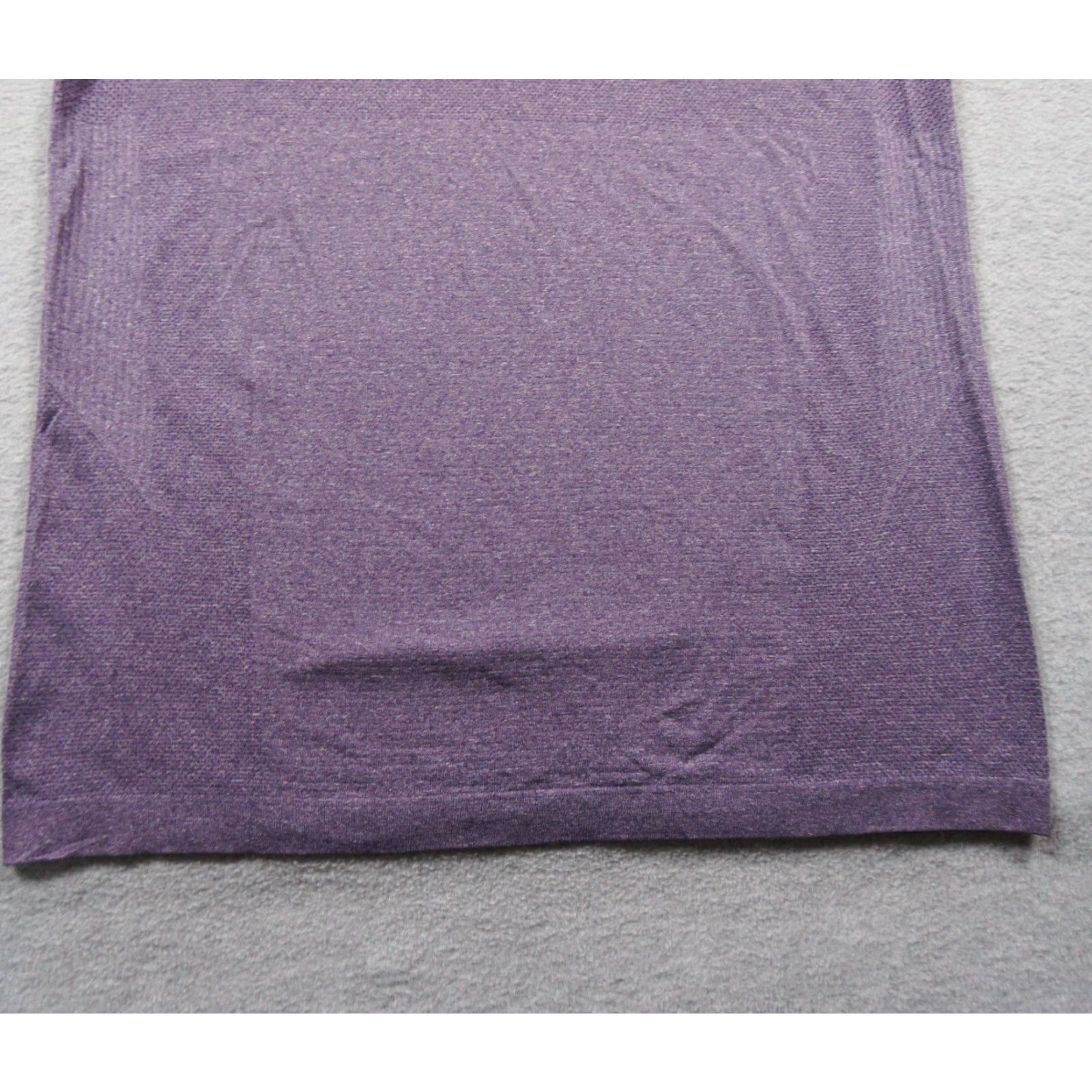 Lululemon Lululemon Shirt Mens Small Purple Activewear Workout Gym Training Tee Vneck Mens Small Purple Activewear Tee Size US S / EU 44-46 / 1 - 3 Thumbnail