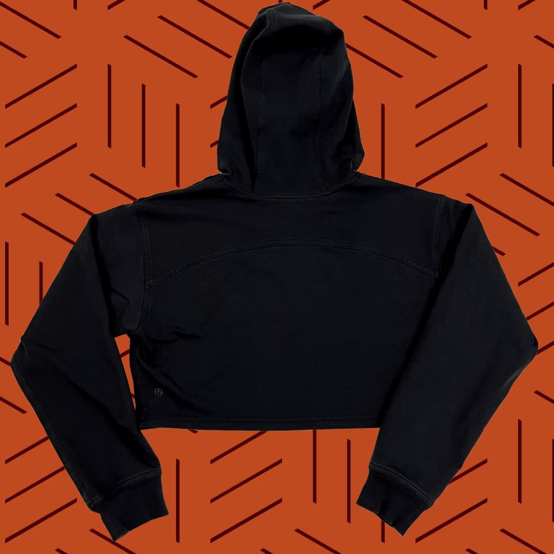 Lululemon VINTAGE? No. Size M / US 6-8 / IT 42-44 - 1 Thumbnail