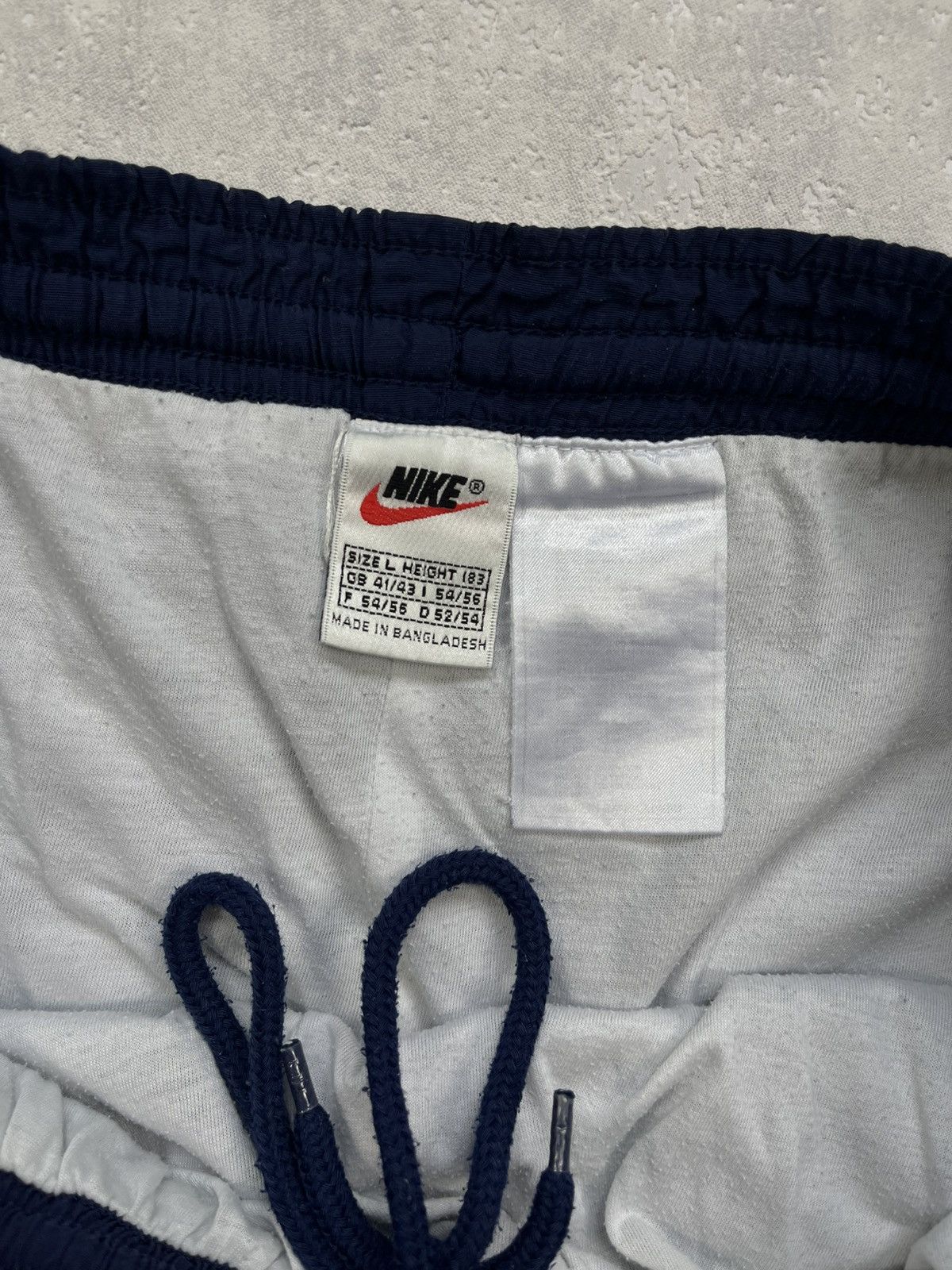 Nike 90’s NIKE RETRO PARACHUTE TRACK PANTS SWOOSH LOGO Y2K RARE Size US 34 / EU 50 - 3 Thumbnail
