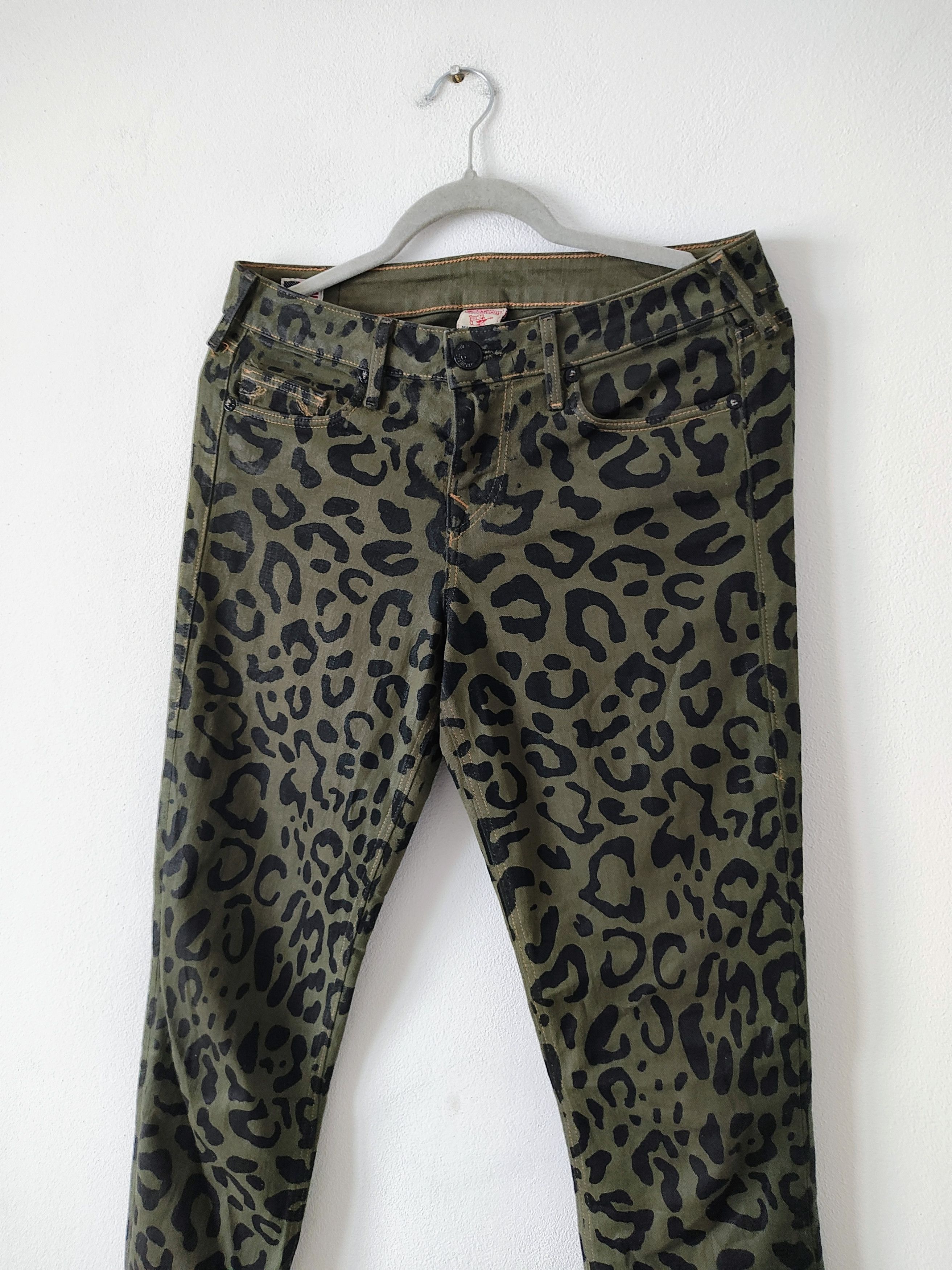 True Religion LEOPARD PRINT PANTS Size US 29 - 2 Thumbnail