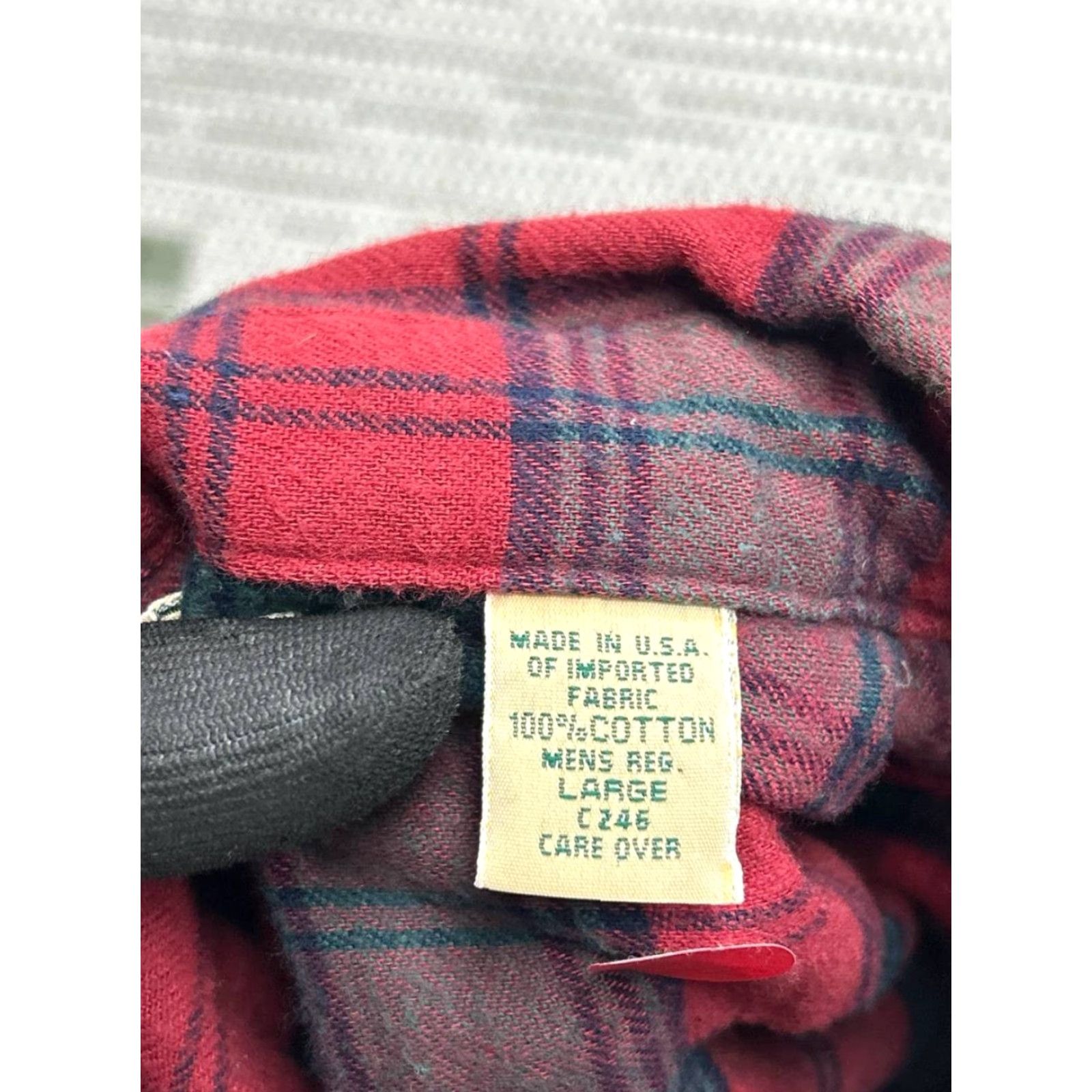 Vintage L.L.Bean Shirt Mens Large Red Cotton Button Up Plaid - Button-Down Collar, Long Sleeve, Casual, Pockets, Regular Fit, Fall Winter Spring, Men's Shirt Size US L / EU 52-54 / 3 - 4 Thumbnail