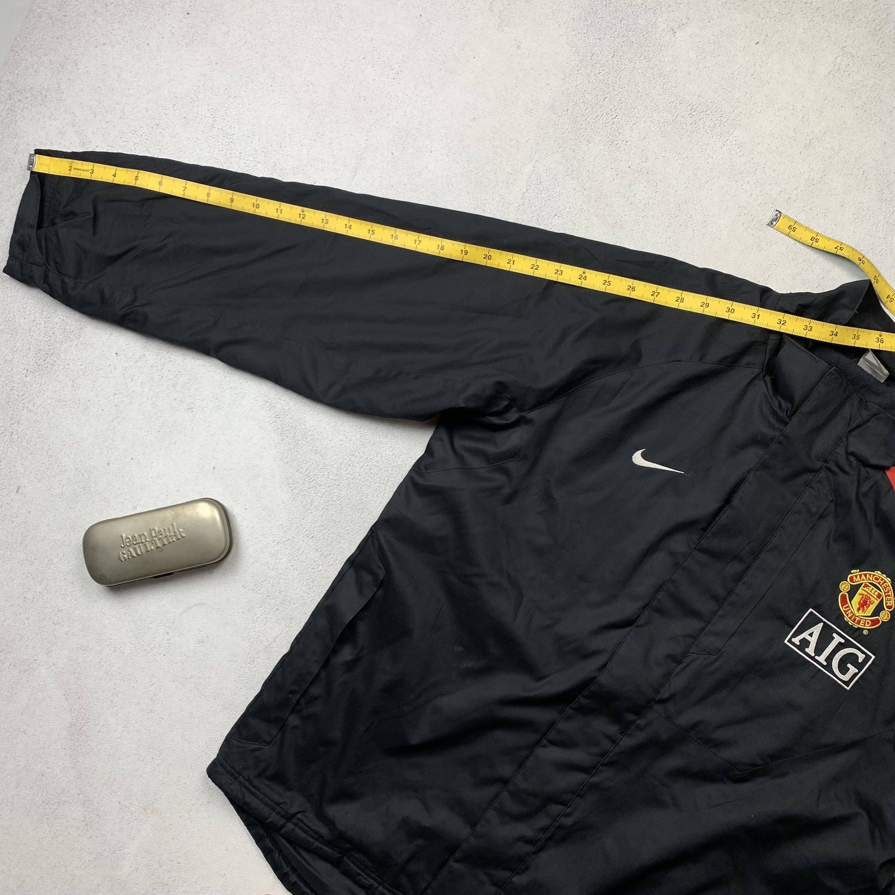 Nike Vintage Nike Manchester United Jacket Size US M / EU 48-50 / 2 - 12 Thumbnail
