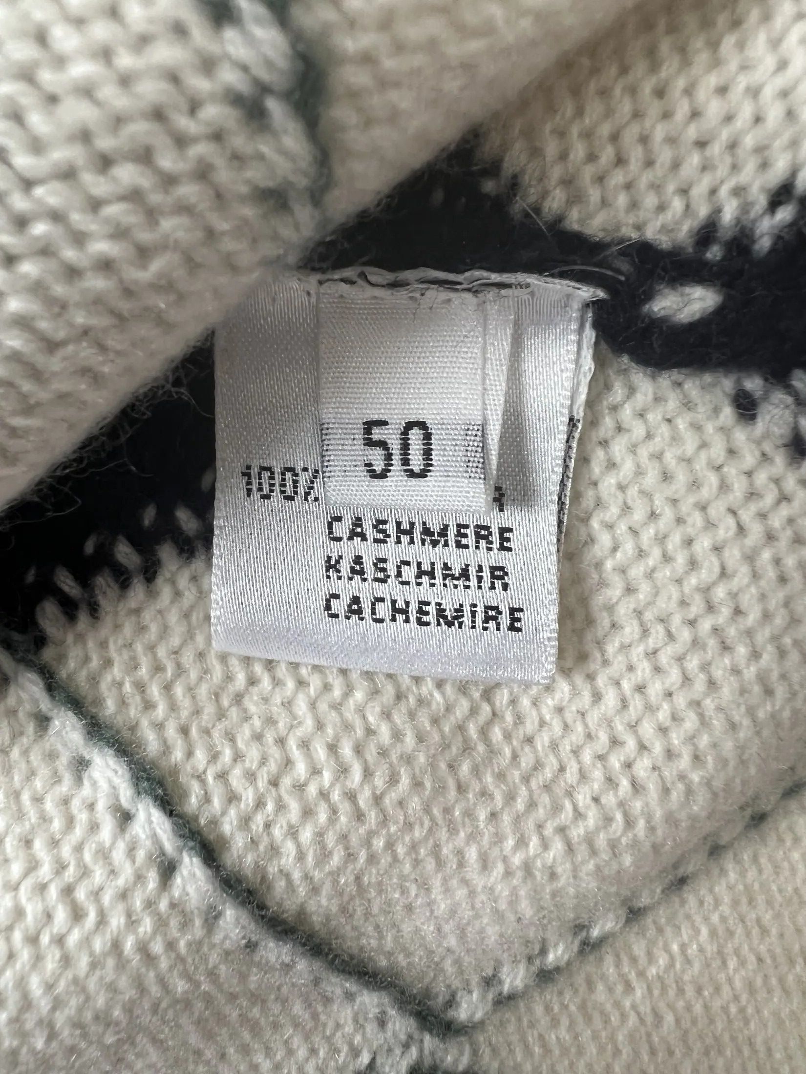 Cruciani Pure Cashmere Diamond Pattern Sweater Size US M / EU 48-50 / 2 - 9 Thumbnail