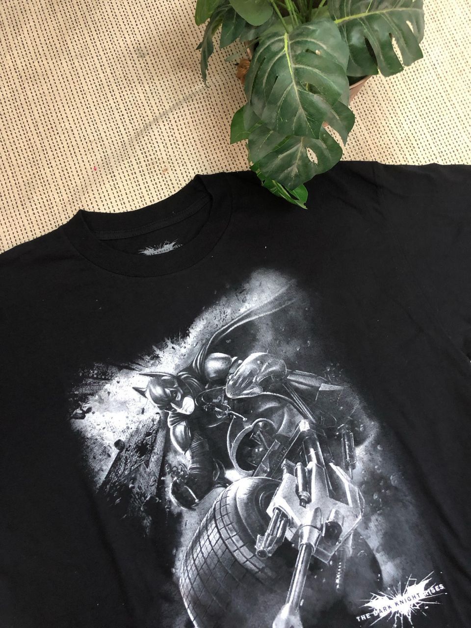 DC Comics Batman The dark night movie Never worn Tee Size US XL / EU 56 / 4 - 1 Thumbnail