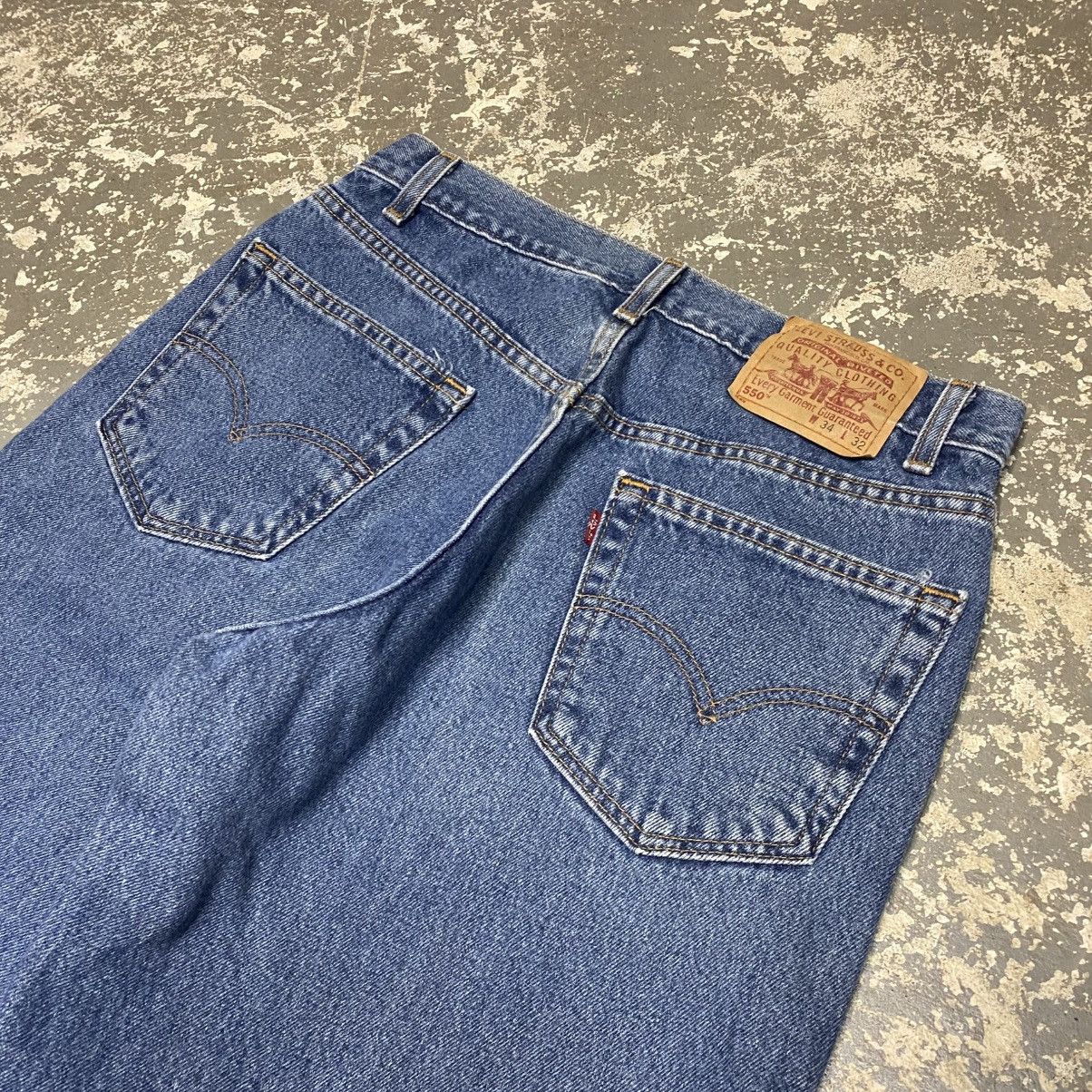 Levi's × Vintage Vintage Levi’s 550 Relaxed Fit Blue Denim Jeans USA 90s Size US 31 - 8 Thumbnail