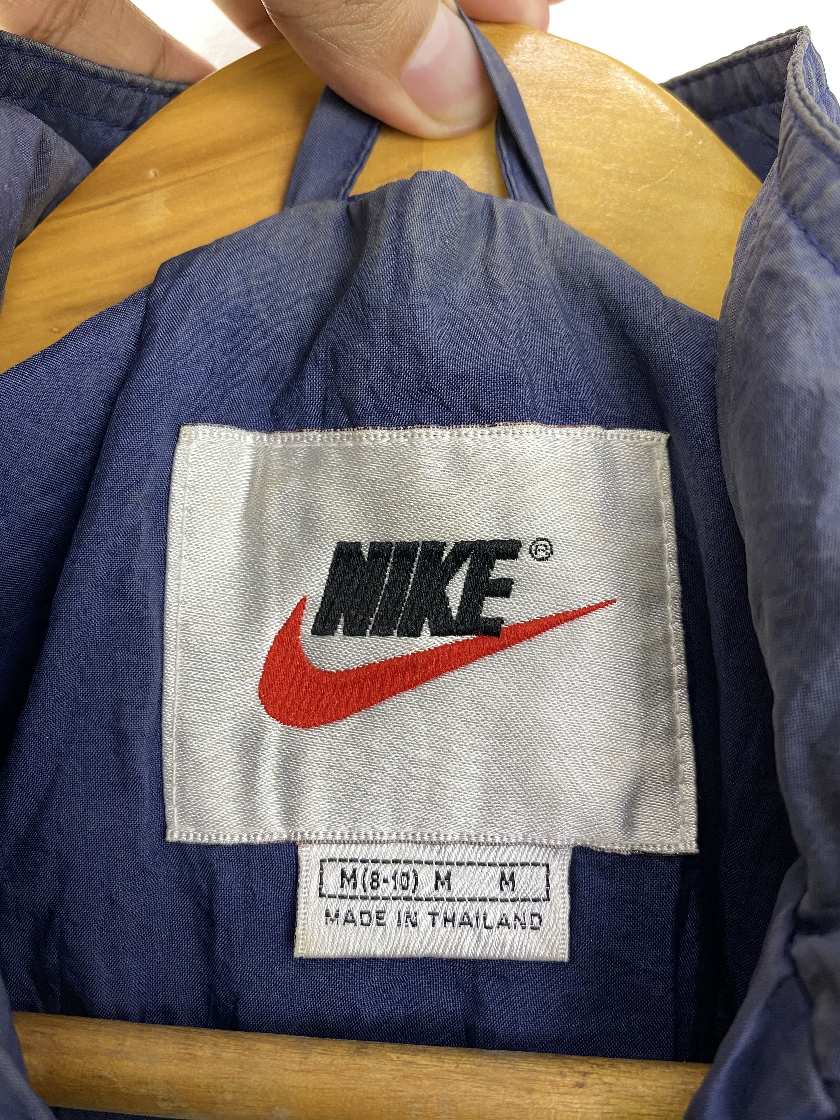 Nike Vintage 90s Nike Small Logo Windbreaker Jacket WN0001 Size US M / EU 48-50 / 2 - 5 Thumbnail