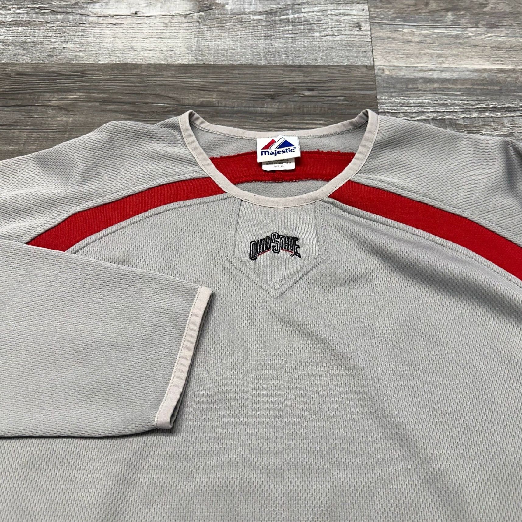 NCAA VINTAGE Majestic Ohio State Buckeyes Gray Red Men XL Long Sleeve Thermal Base Shirt Size US XL / EU 56 / 4 - 2 Thumbnail