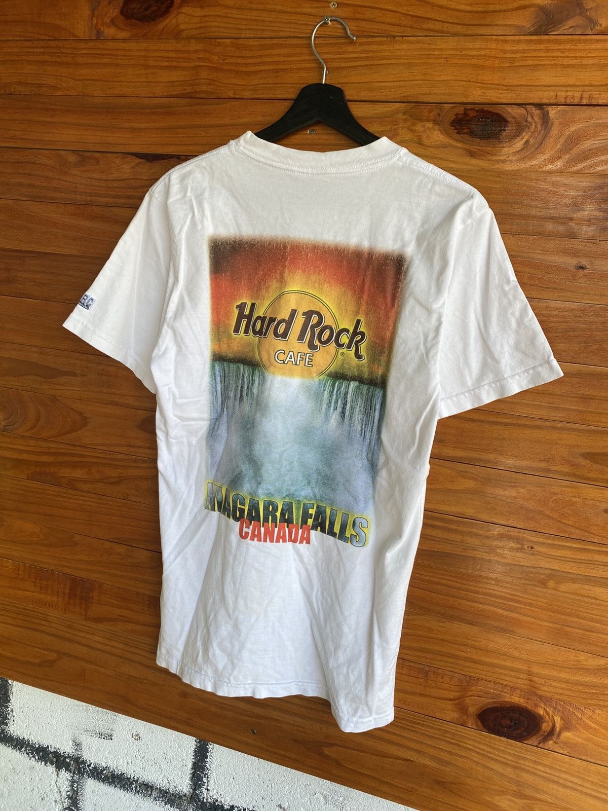 Hard Rock Cafe Vintage Hard Rock Cafe Niagara Falls Canada Heavy Tee White Size US M / EU 48-50 / 2 - 3 Thumbnail