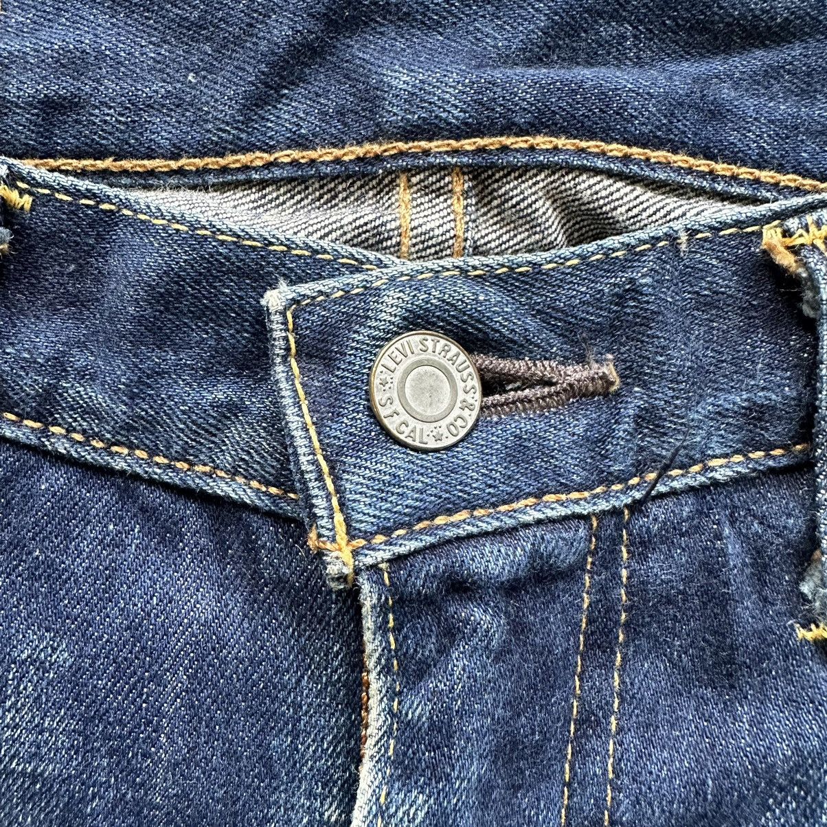 Jean × Levi's × Vintage Vintage Levi’s 551 Distressed Faded Denim Jean Pant W31 Size US 31 - 4 Thumbnail