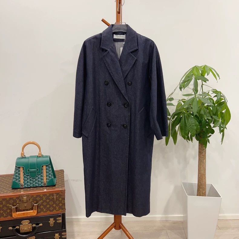 Max Mara Max Mara coat Size M / US 6-8 / IT 42-44 - 1 Thumbnail
