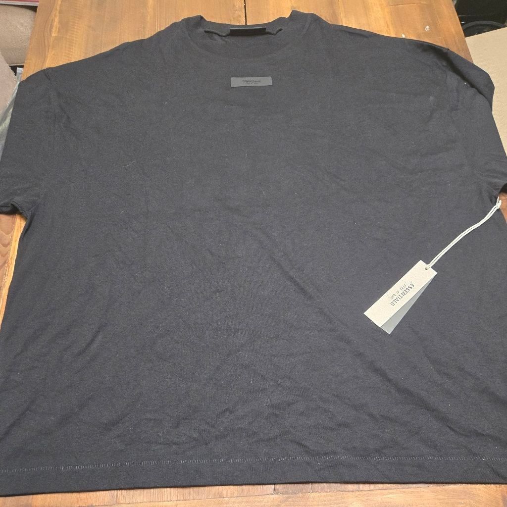 Essentials Essentials Fear of God Black Short Sleeve Tee Size XL NWT Size US XL / EU 56 / 4 - 1 Thumbnail