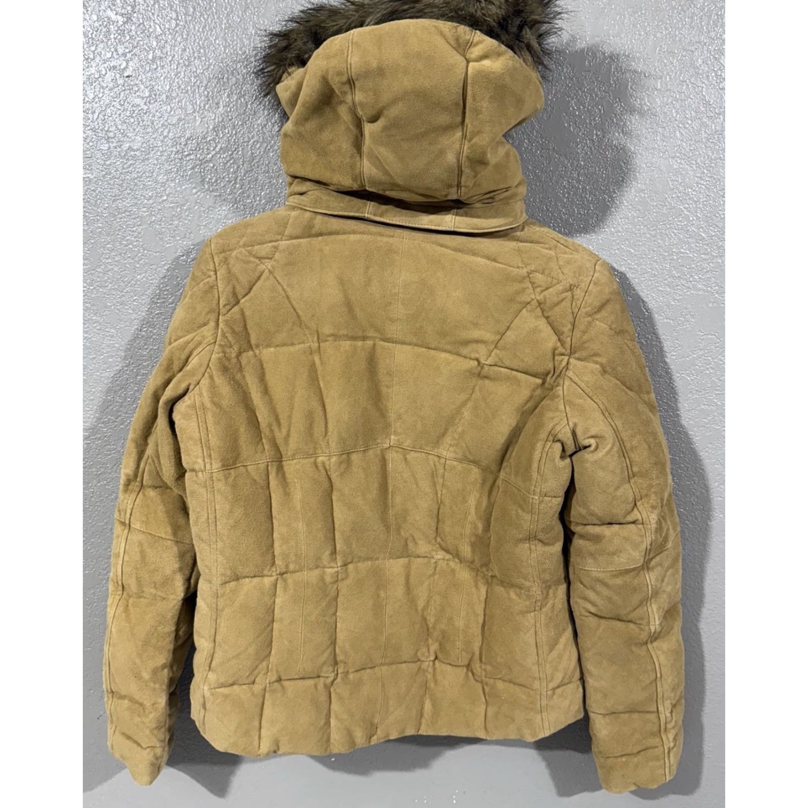 Eddie Bauer VINTAGE Eddie Bauer Goose Down Brown Suede Leather Faux Fur Puffer Jacket Women Petite S Size S / US 4 / IT 40 - 6 Thumbnail
