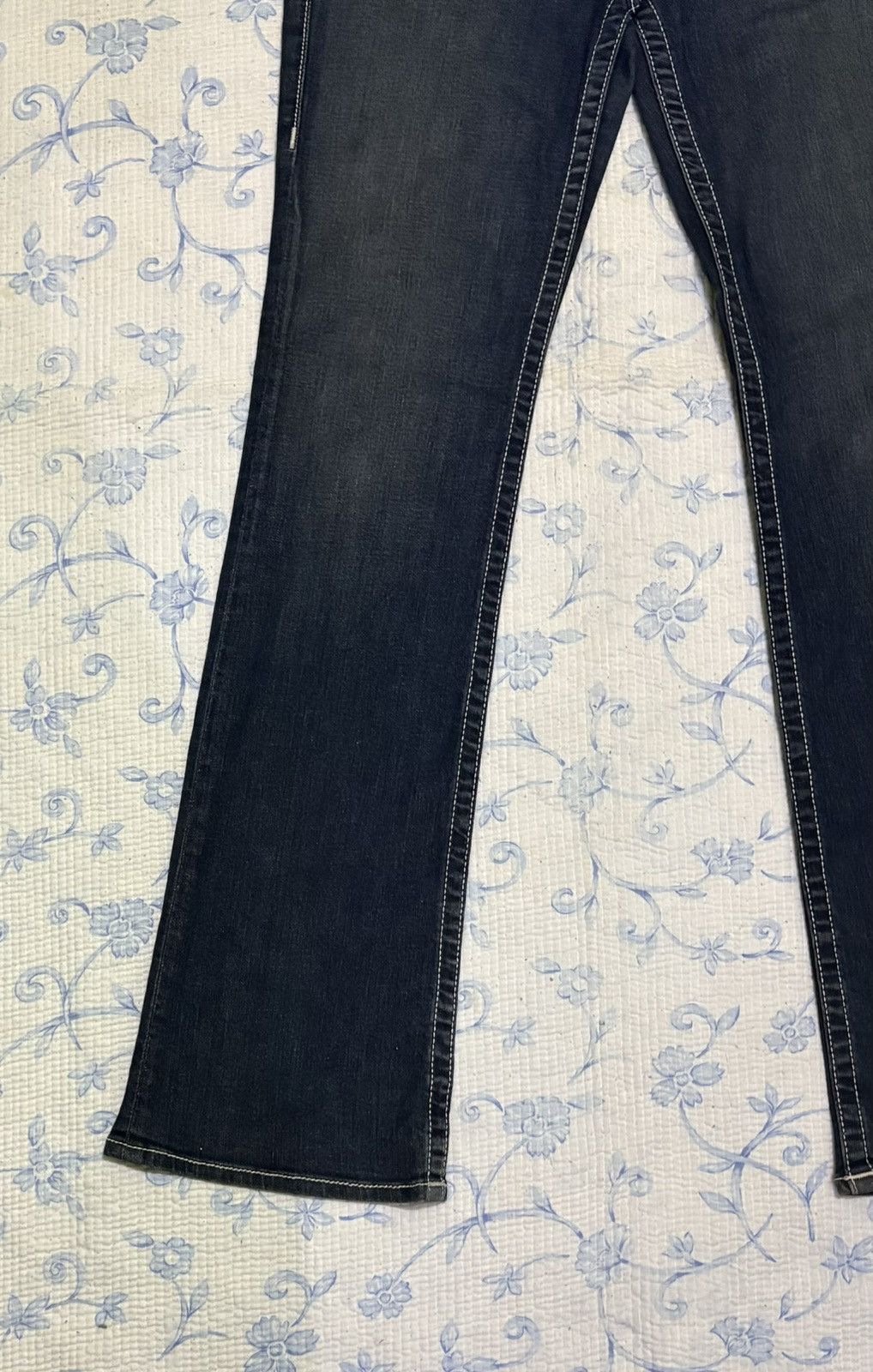 True Religion American True Religion Flared Denim Size US 31 - 6 Thumbnail