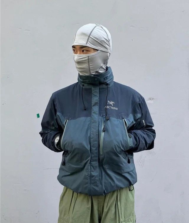 Arc'teryx Vintage 1999 Arc’teryx Theta LT Gore Tex Jacket Smoke Blue Size US XL / EU 56 / 4 - 2 Thumbnail
