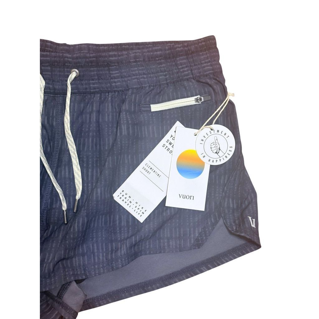 Vuori NWT Vuori Clementine Shorts Large Ink Shibori Grid Blue Prin Size 32" / US 10 / IT 46 - 7 Thumbnail