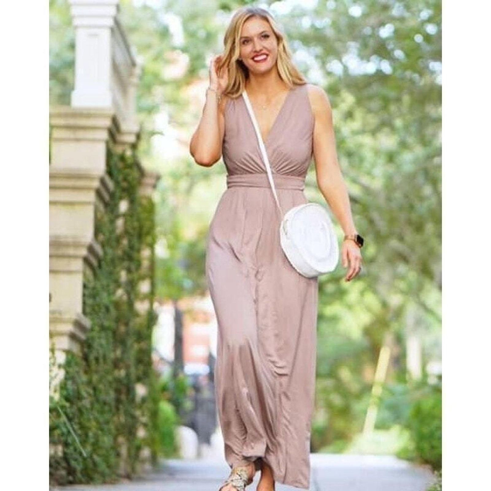 Other Wantable womens sleeveless maxi dress Size M / US 6-8 / IT 42-44 - 1 Thumbnail