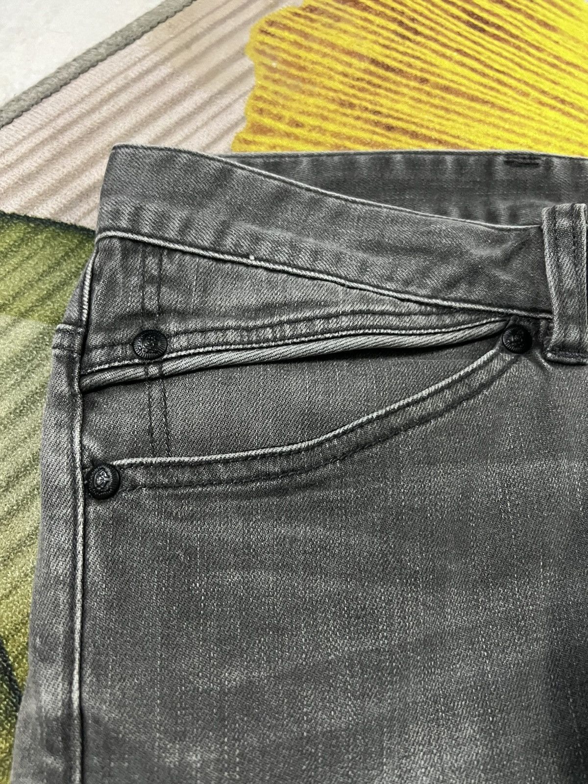 If Six Was Nine × Punk and Yo × Seditionaries CUSTOM CULTURE LIKE CHROME HEART FADED JEANS Size US 30 / EU 46 - 6 Thumbnail