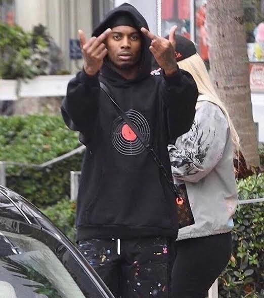 Vetements Vetements SS19 Target Hoodie | Grailed