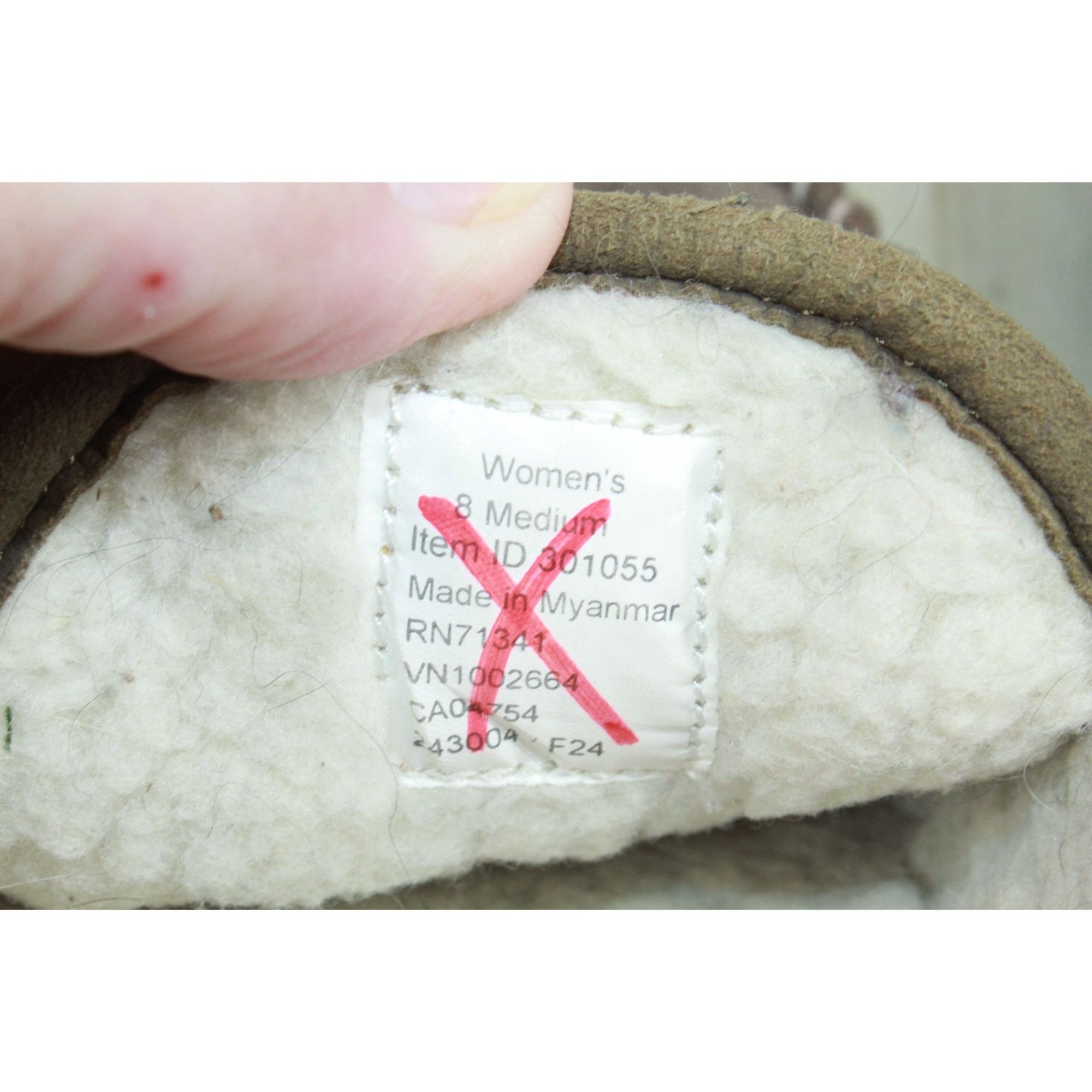 L.L. Bean LL Bean Dark Cement Fleece Lined Mountain Moccasins Size US 8 / IT 38 - 8 Thumbnail