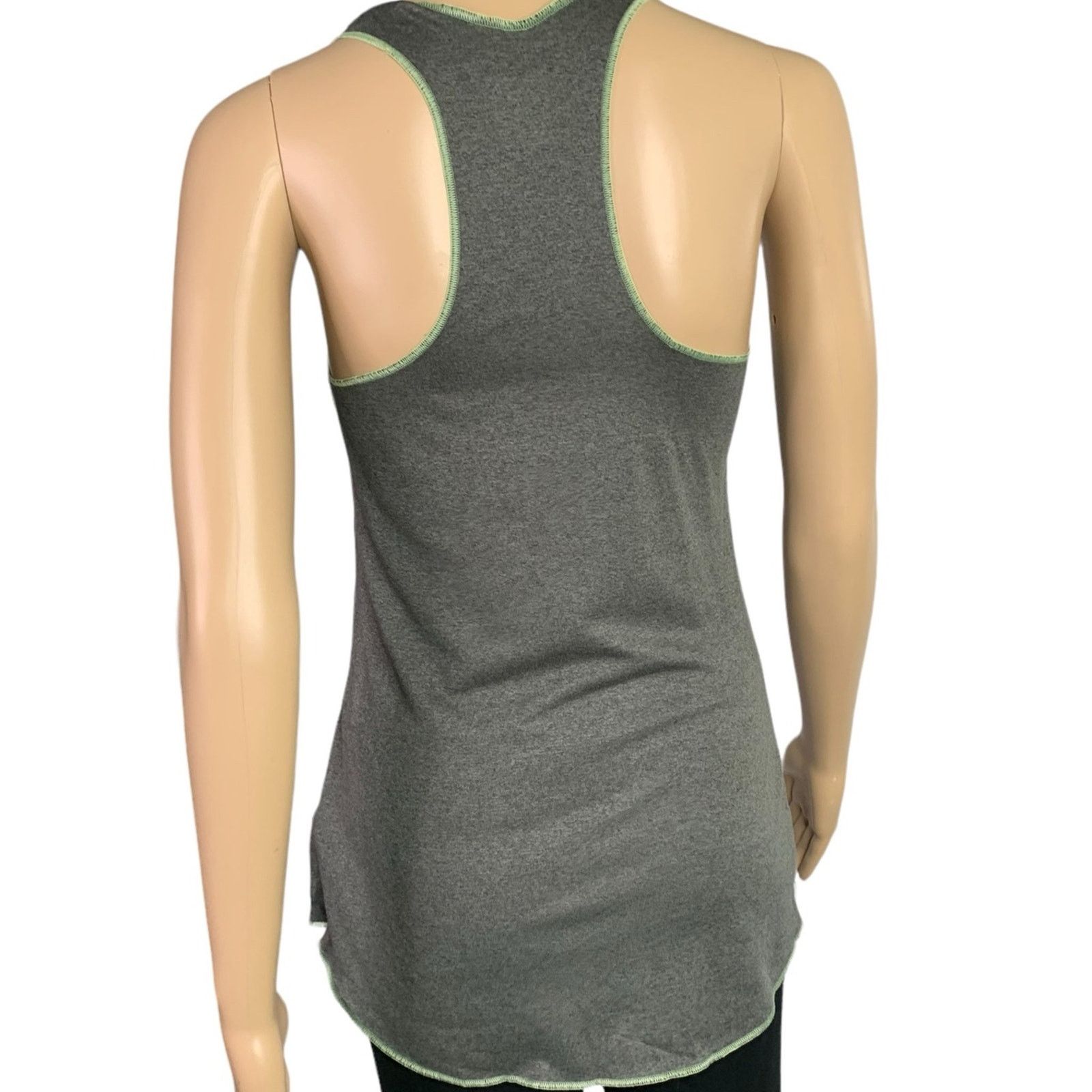 The North Face The north Face Women's Small Athletic Tank Top Racerback Size S / US 4 / IT 40 - 3 Thumbnail